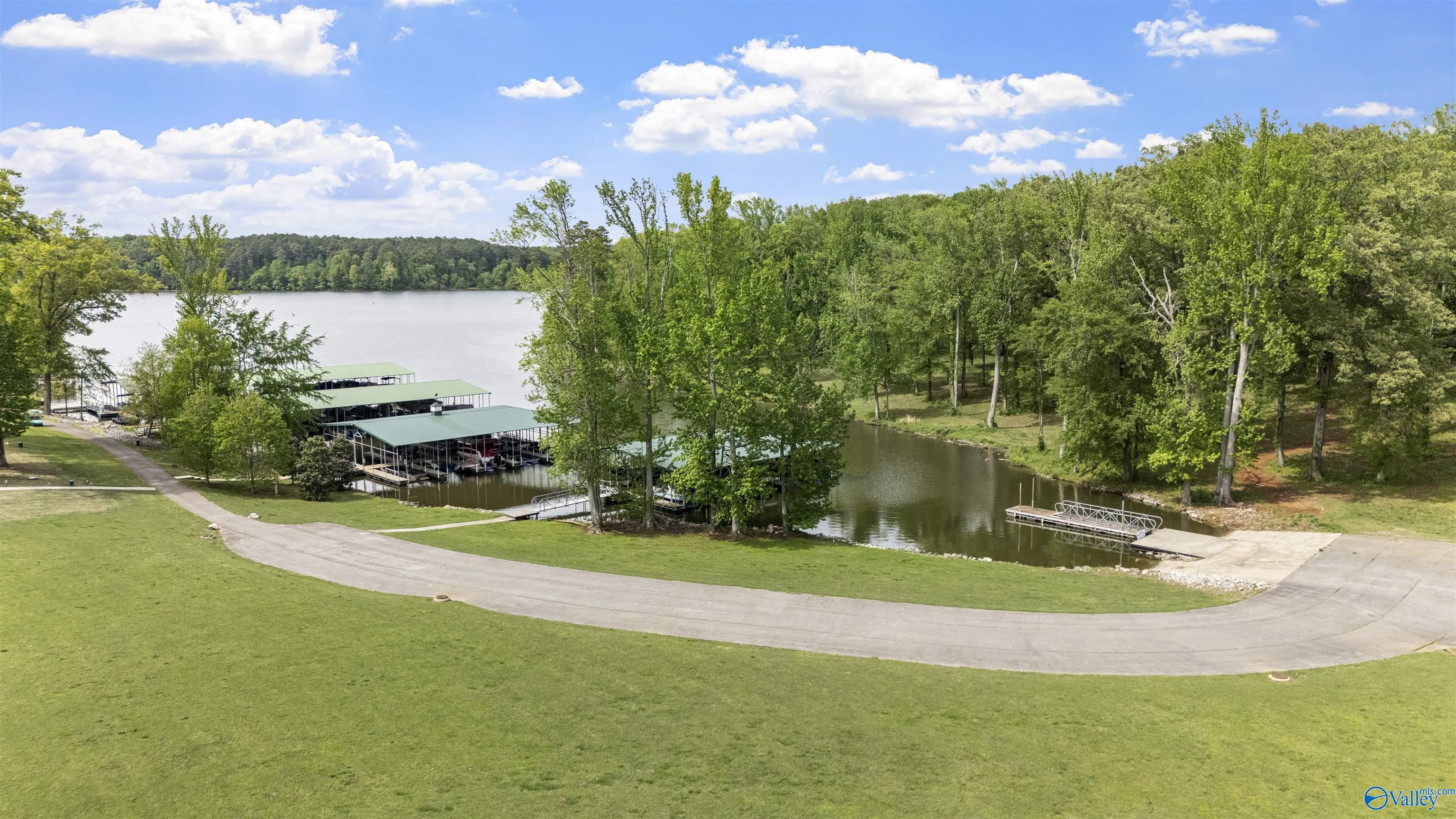 3023 Marina Drive, Athens, Alabama image 6