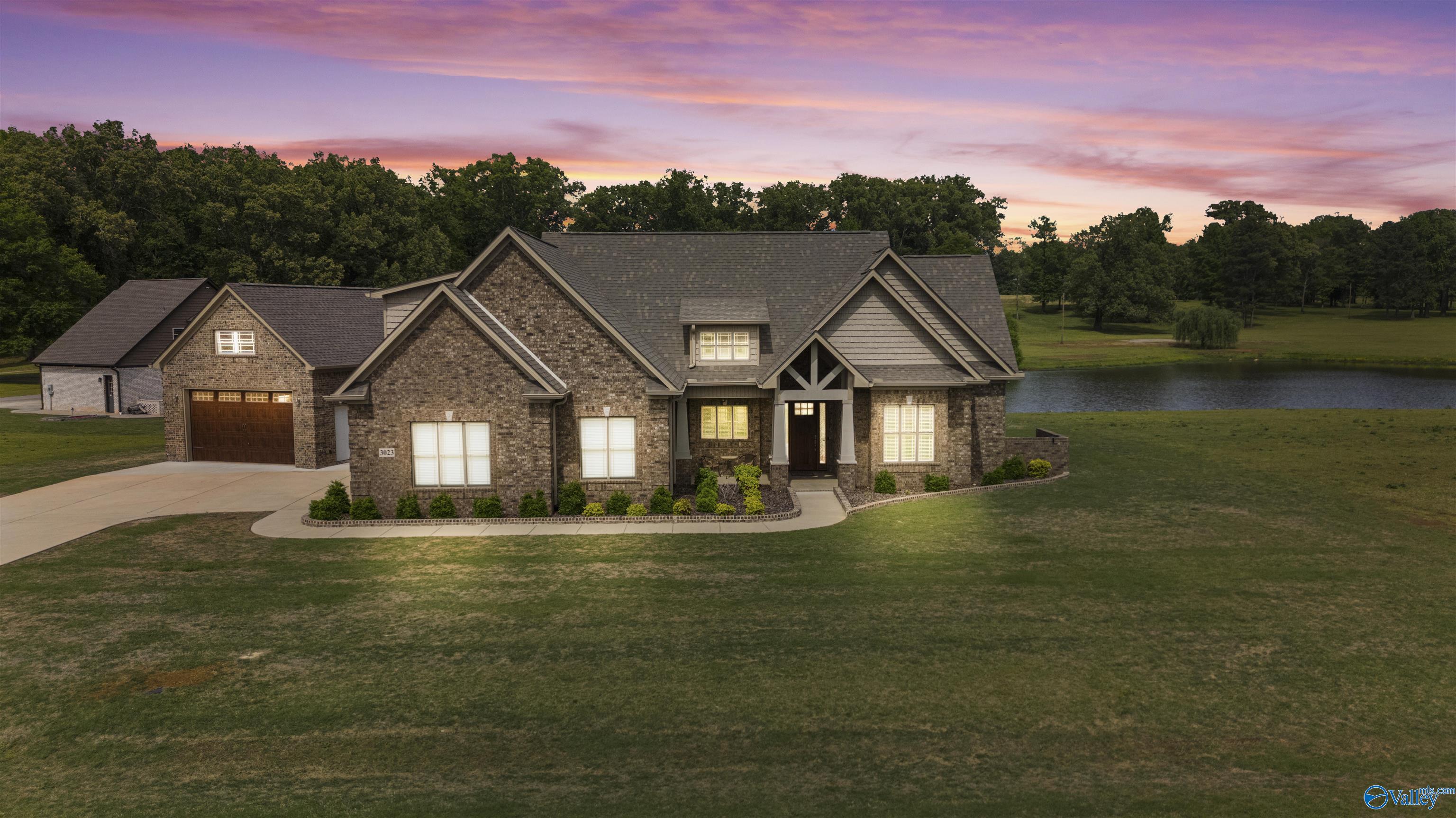 3023 Marina Drive, Athens, Alabama image 1