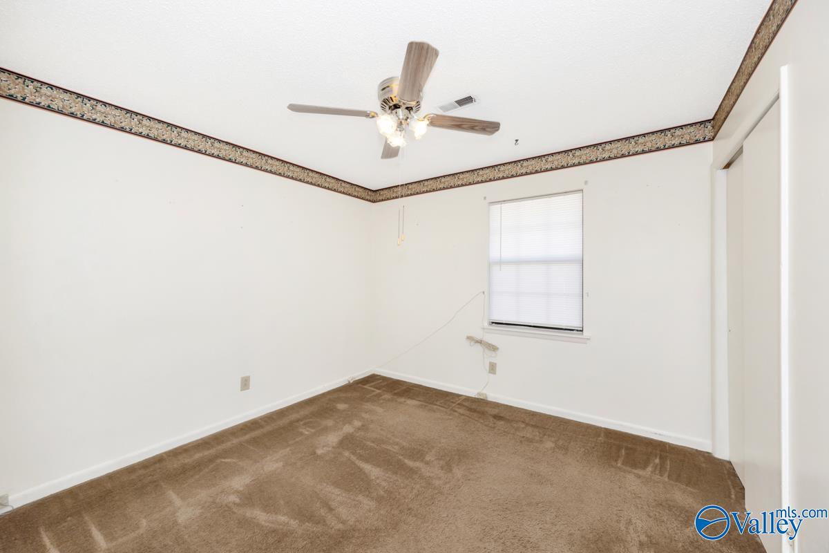4401 Oakwood Road, Huntsville, Alabama image 18