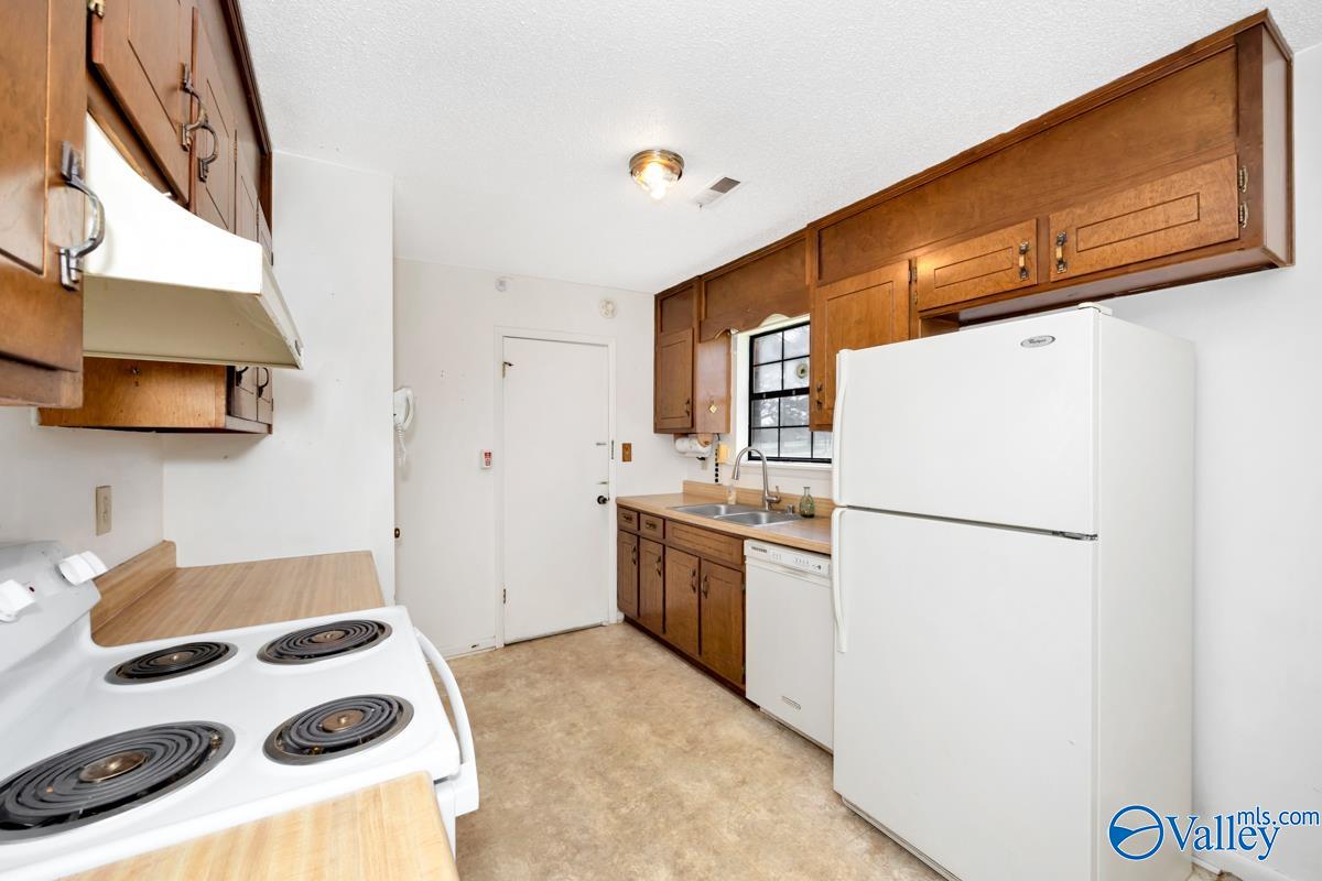 4401 Oakwood Road, Huntsville, Alabama image 13