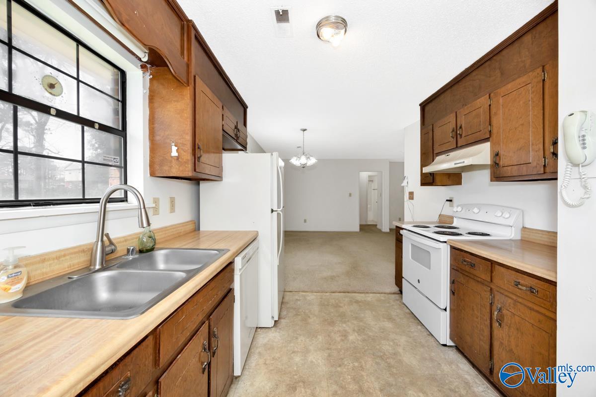 4401 Oakwood Road, Huntsville, Alabama image 14