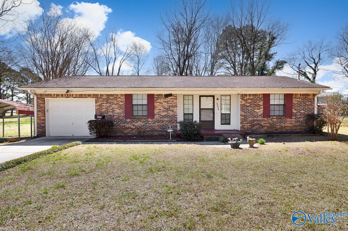 4401 Oakwood Road, Huntsville, Alabama image 1