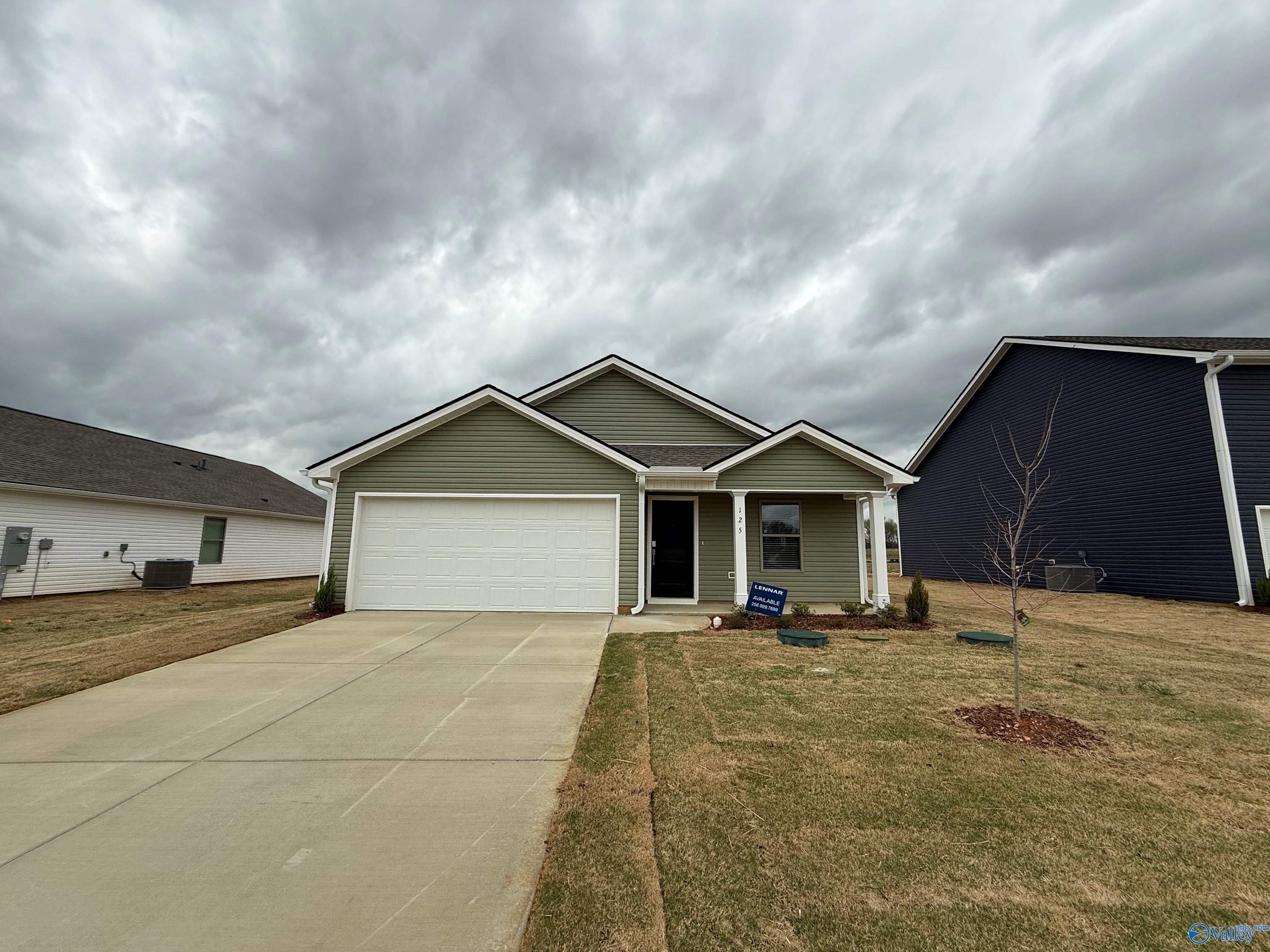 125 Labrador Lane, Harvest, Alabama image 1