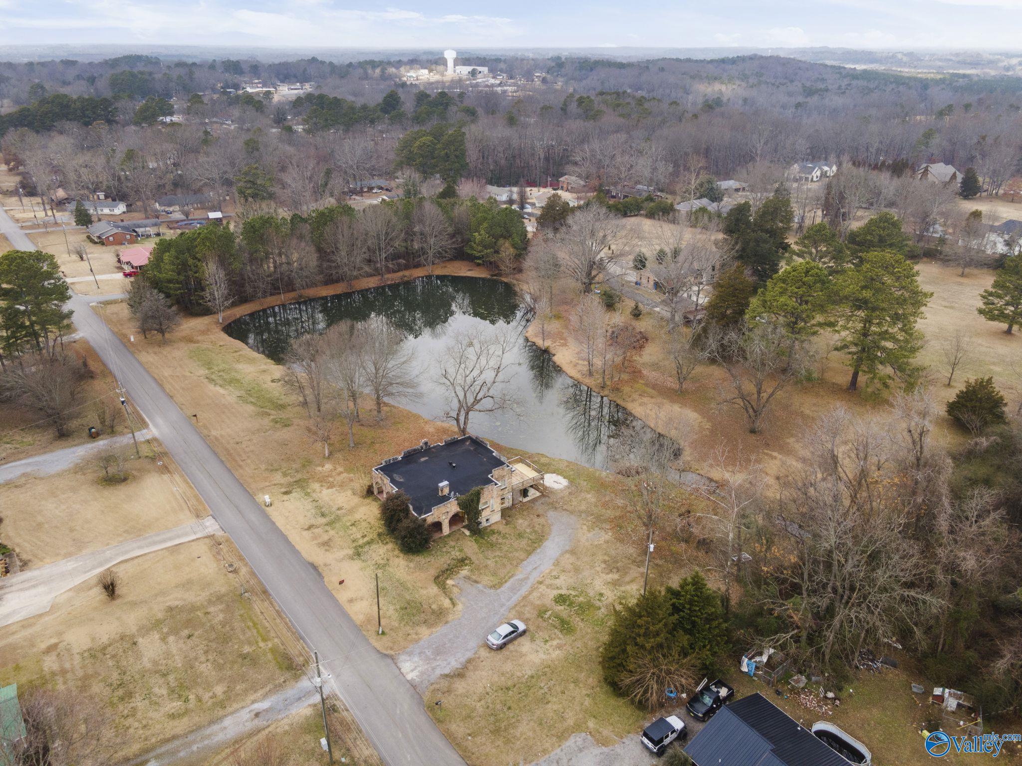 2032 Peach Orchard Road, Hartselle, Alabama image 36