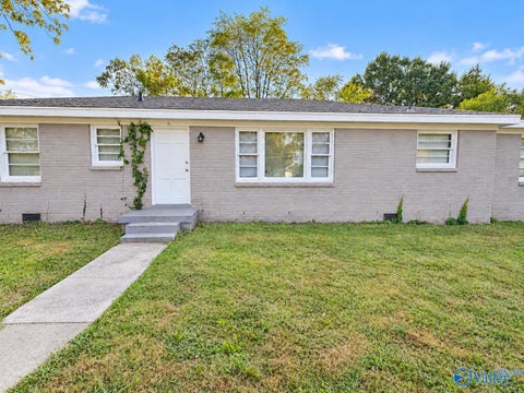 Homes For Sale - 4503 Kenwood Drive<br/> Huntsville, AL 35810