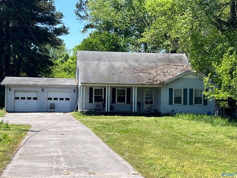 16728 US Highway 72 Athens AL 35611