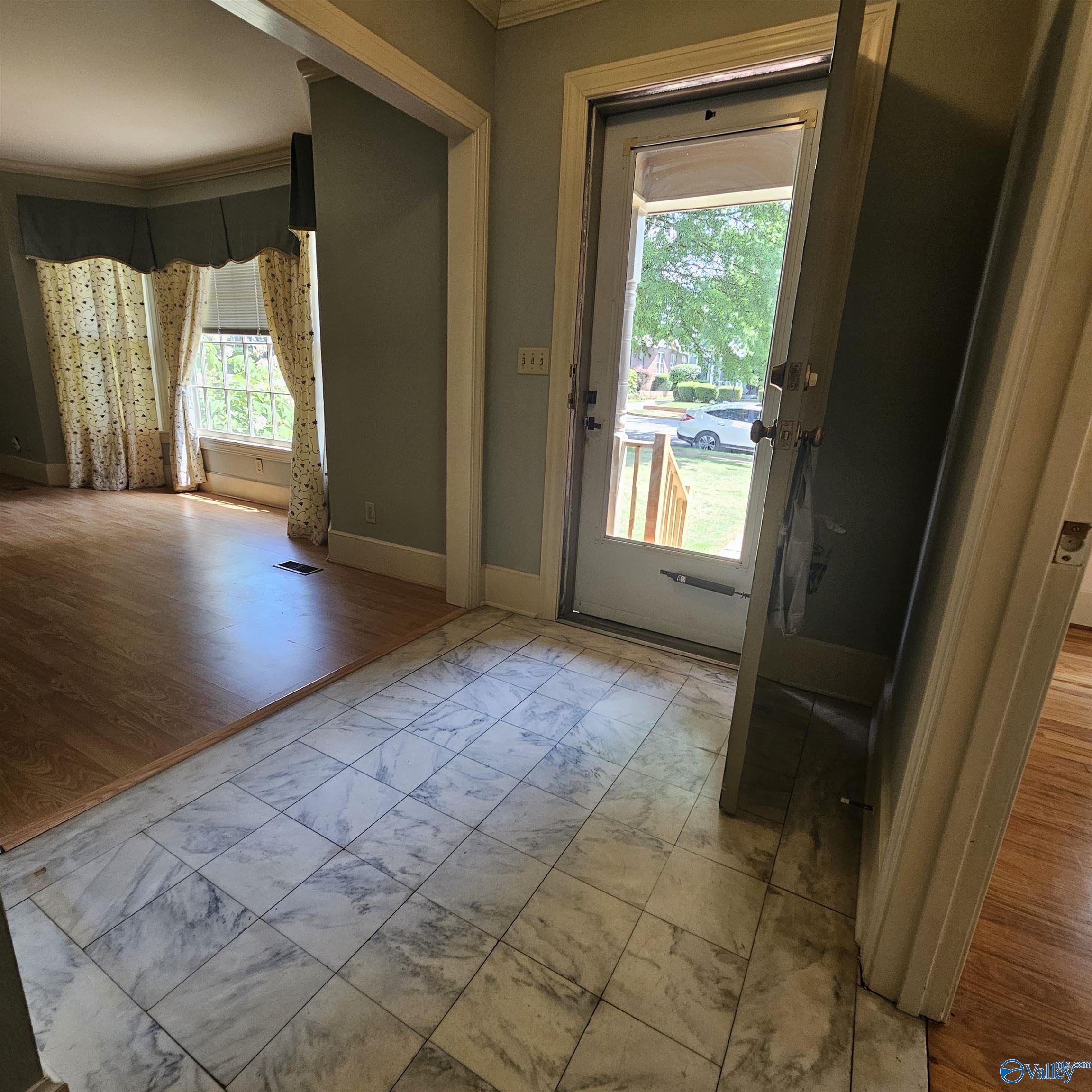 1020 Jackson Street, Decatur, Alabama image 4