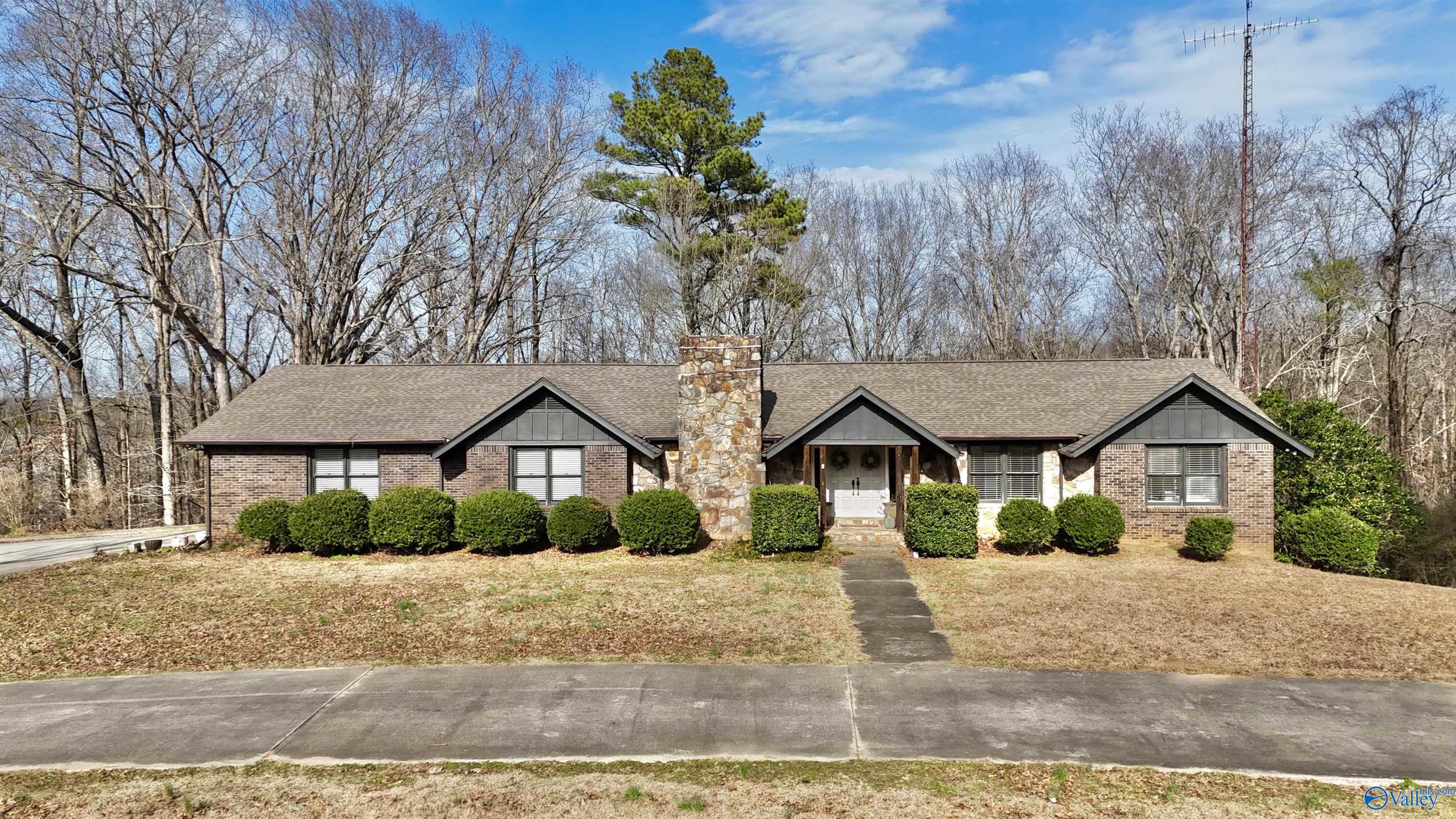 194 County Highway 1, Hamilton, Alabama image 1