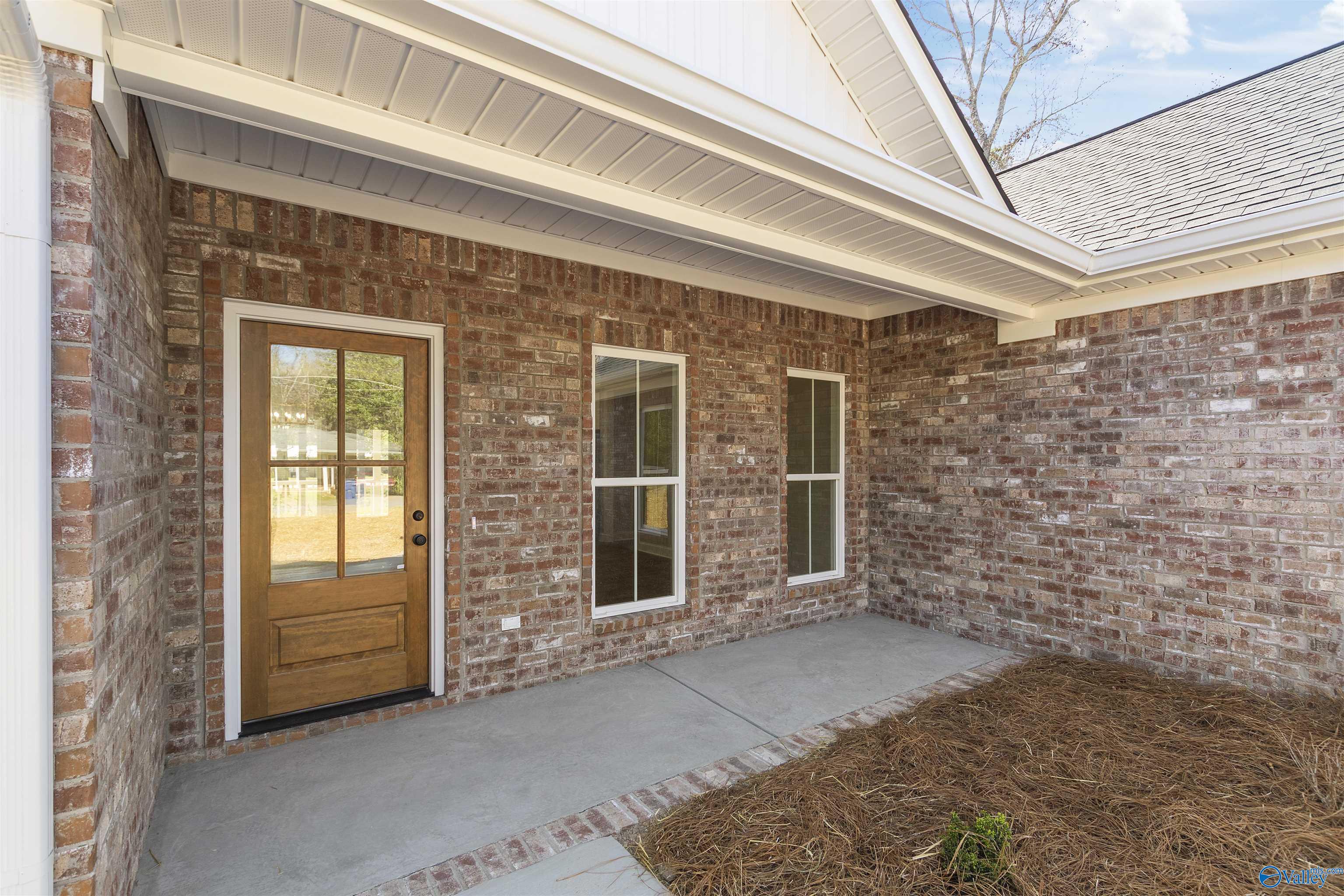 881 Fairview Drive, Arab, Alabama image 4