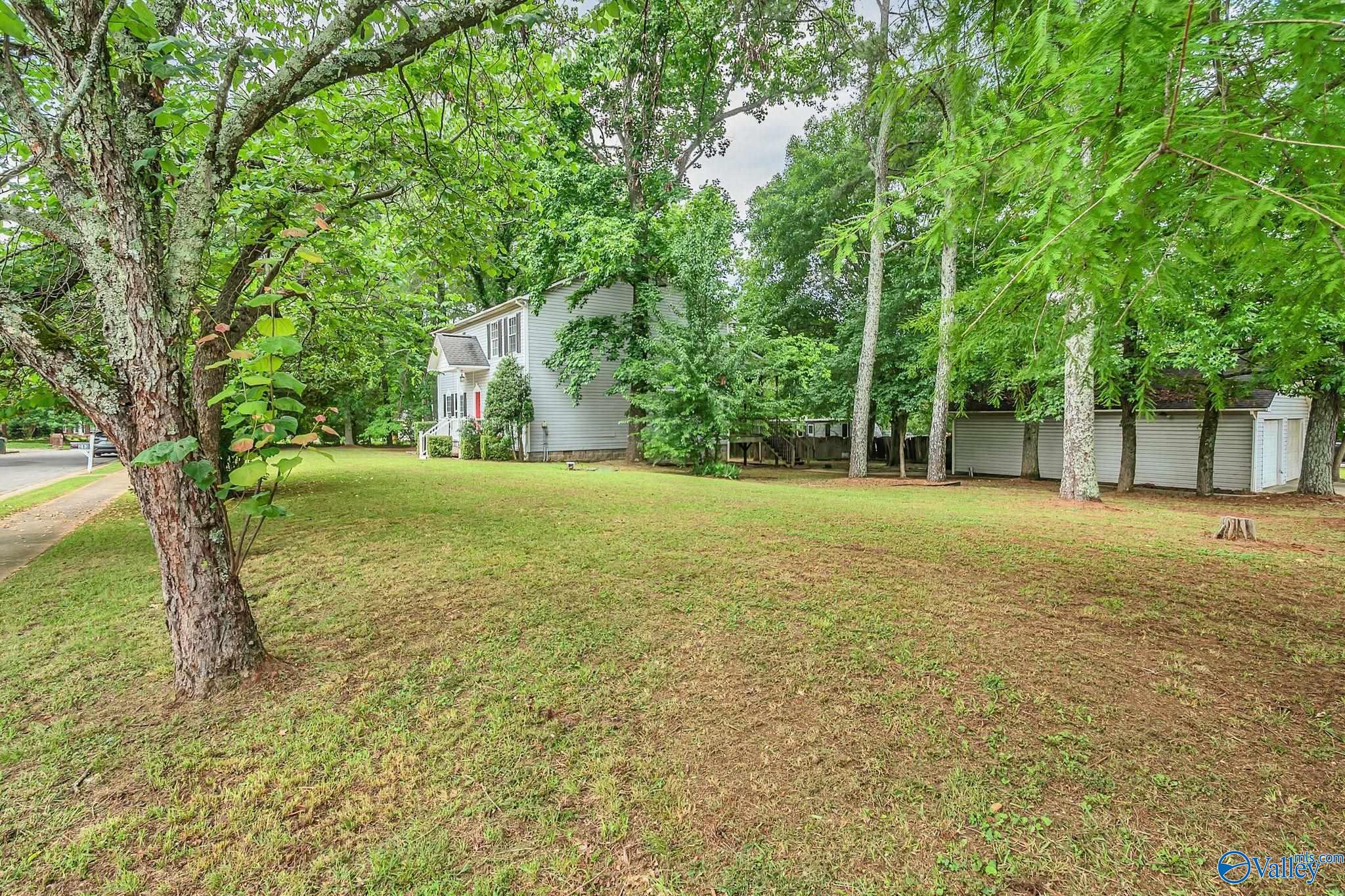213 Rosecliff Drive