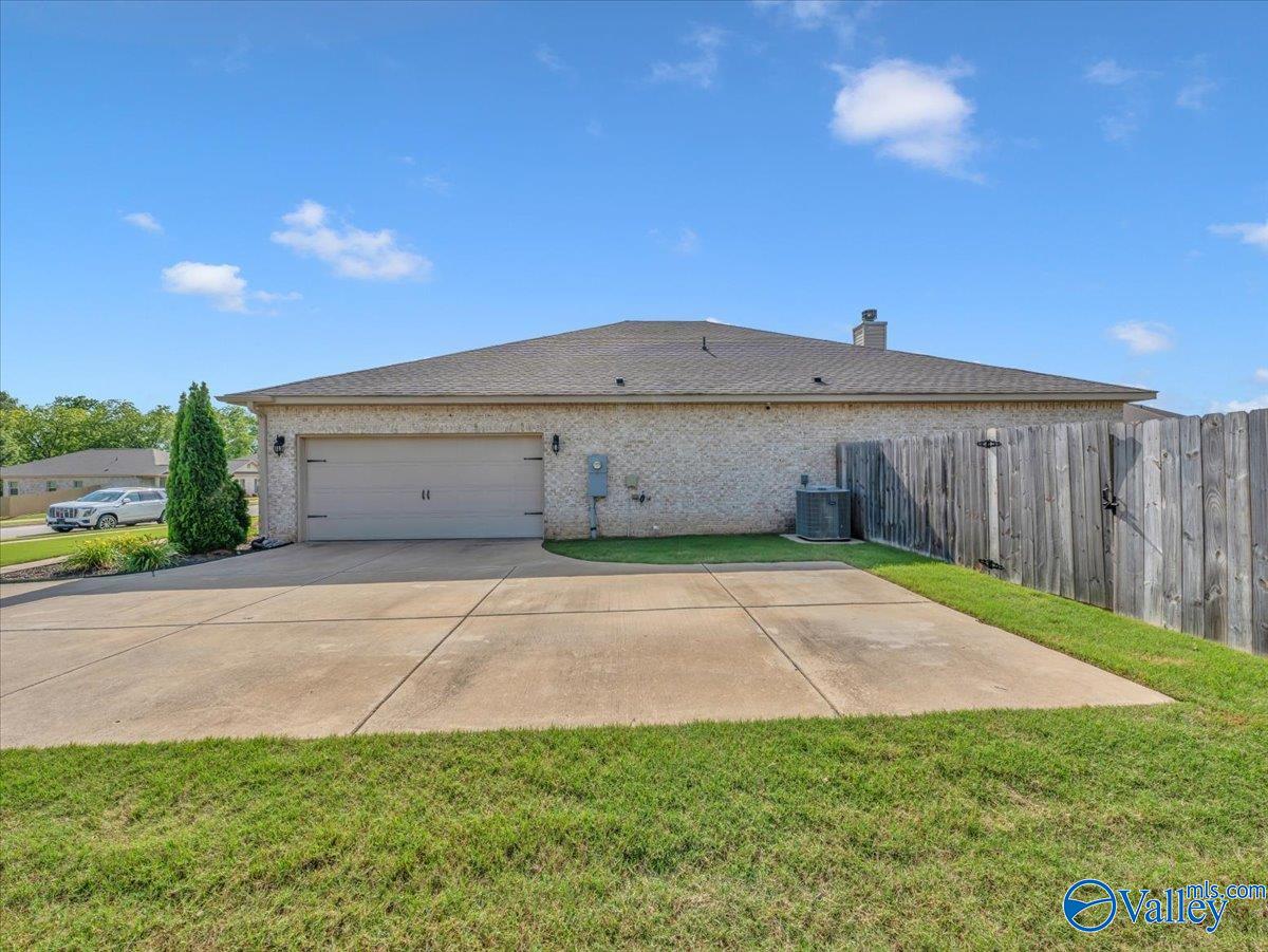 266 Dinner Tree Square, Huntsville, Alabama image 5