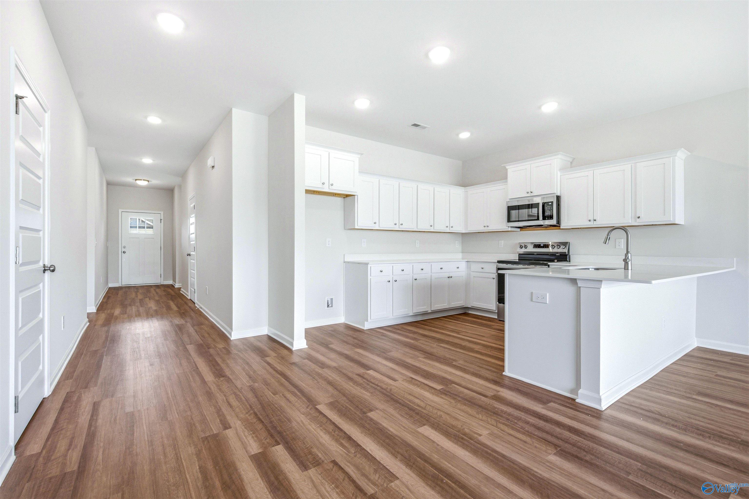 101 Fall Meadow Drive
