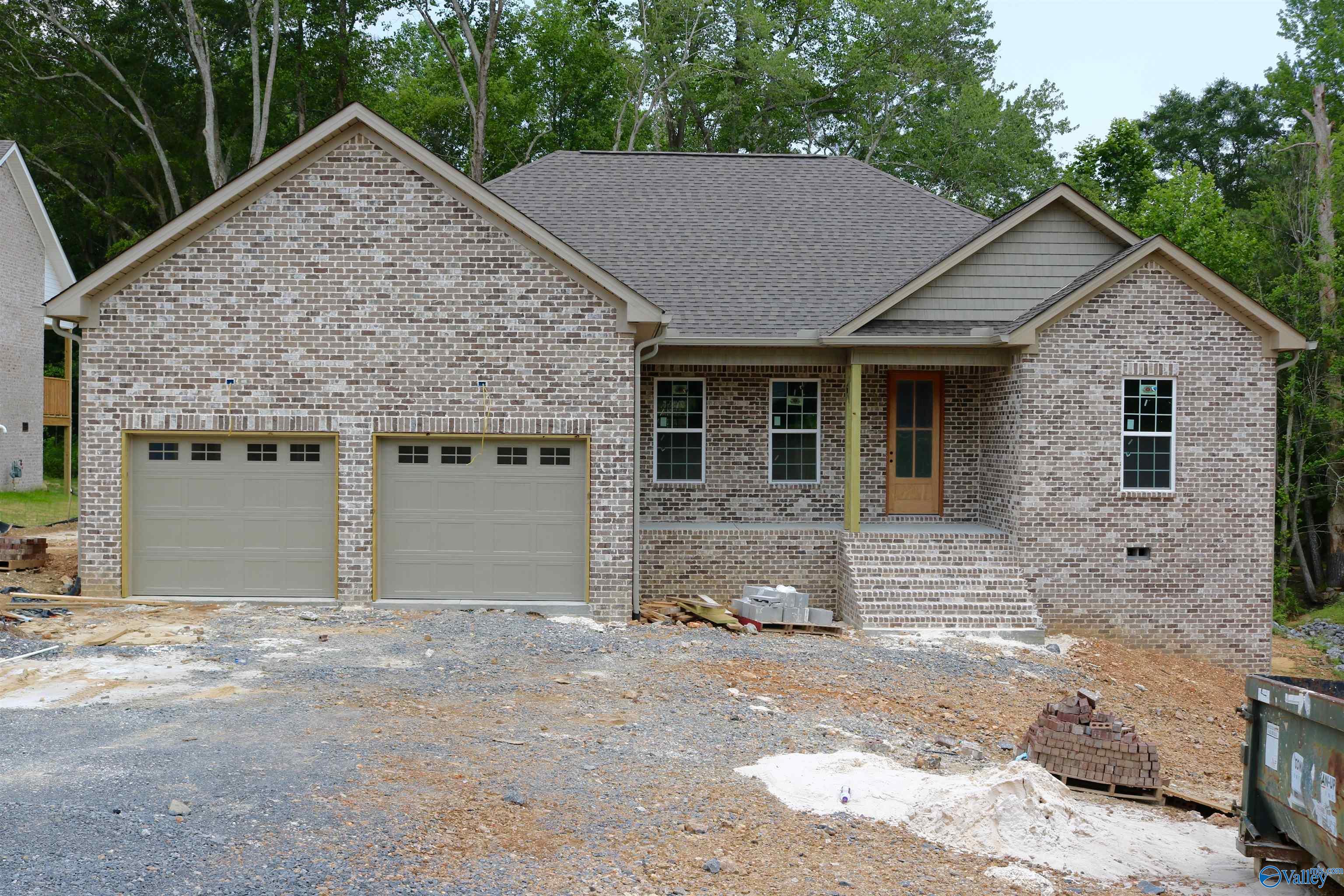 1392 Locust Drive, Arab, Alabama image 1
