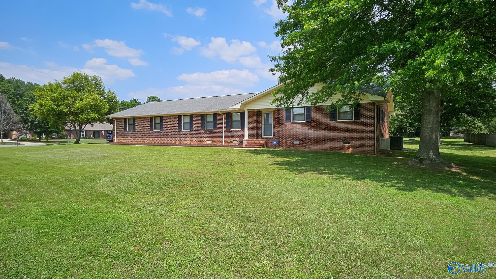 225 Shortland Drive