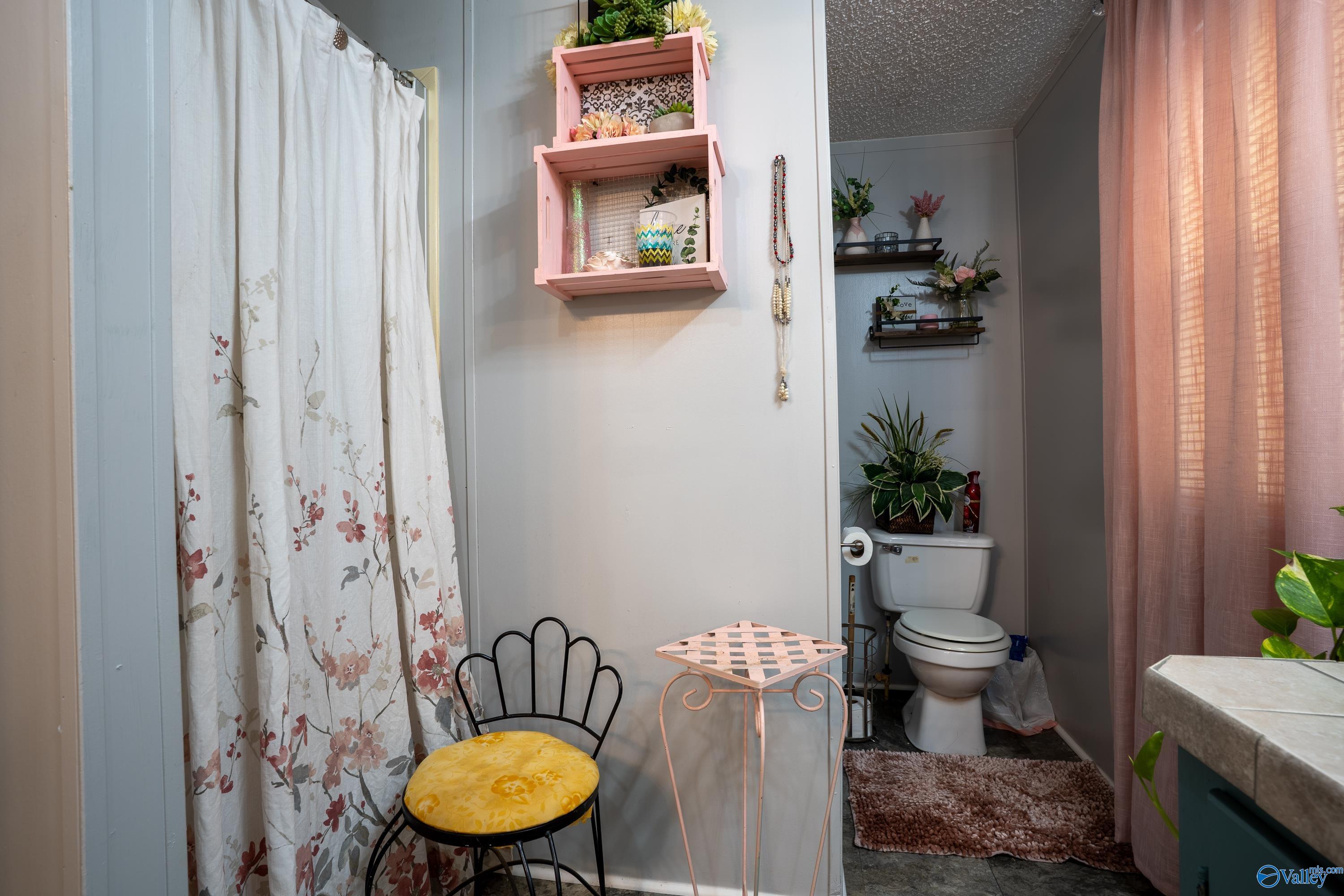 Flat Rock, Alabama 35966, United States, 3 Bedrooms Bedrooms, ,2 BathroomsBathrooms,Residential,Active,249092