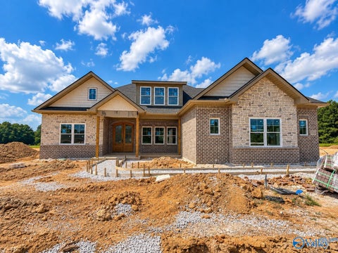 Homes For Sale - 22137 Spyglass Lane<br/> Athens, AL 35613