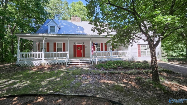 411 BELL POINT RD, LACEYS SPRING, AL 35754 - Image ccfe75cf208c6fa5d80d03ac1d916d63/3257971610