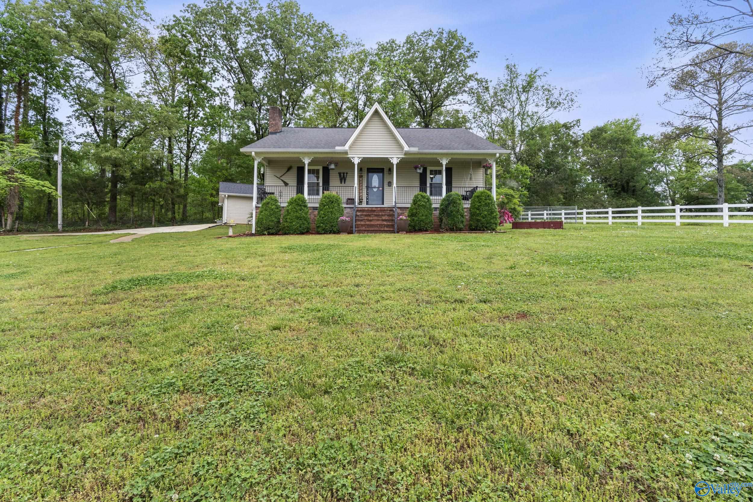 30880 Highway 72, Hollywood, Alabama image 1
