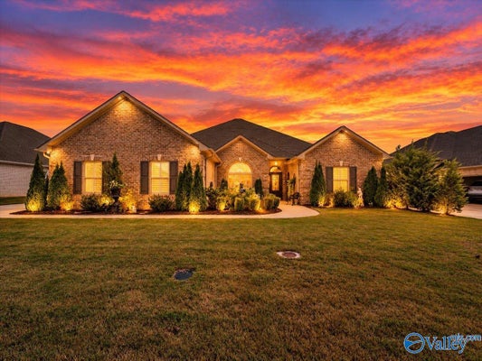 26364 WOODFIELD DR, ATHENS, AL 35613 - Image cd1937173676ee3a7ef2359c495bf31a/1364464109