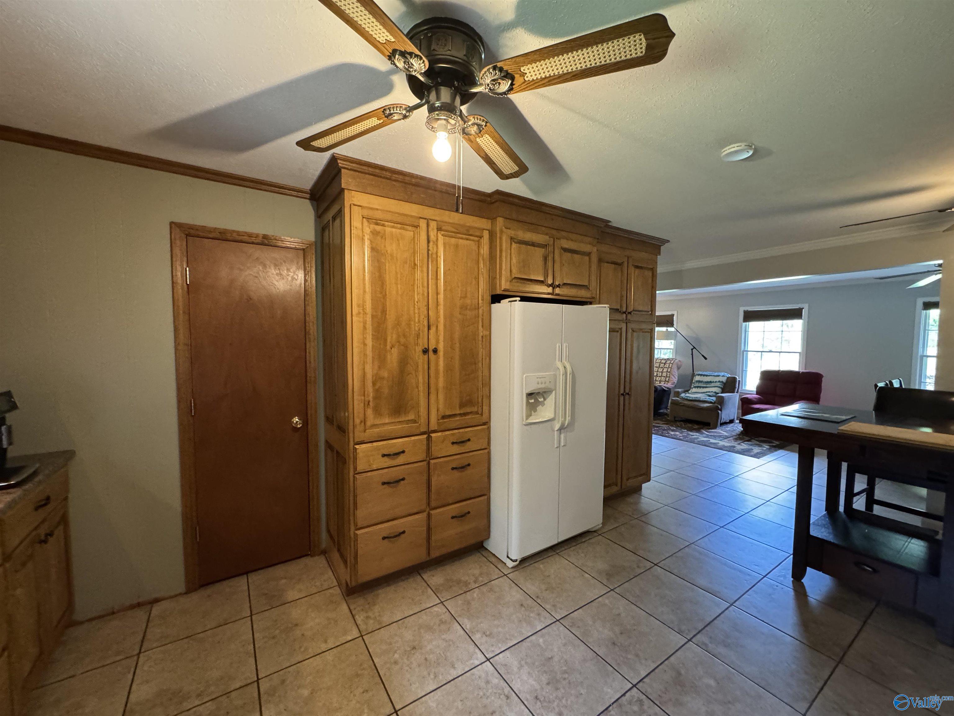132 Mary Lou Circle, Gadsden, Alabama image 5