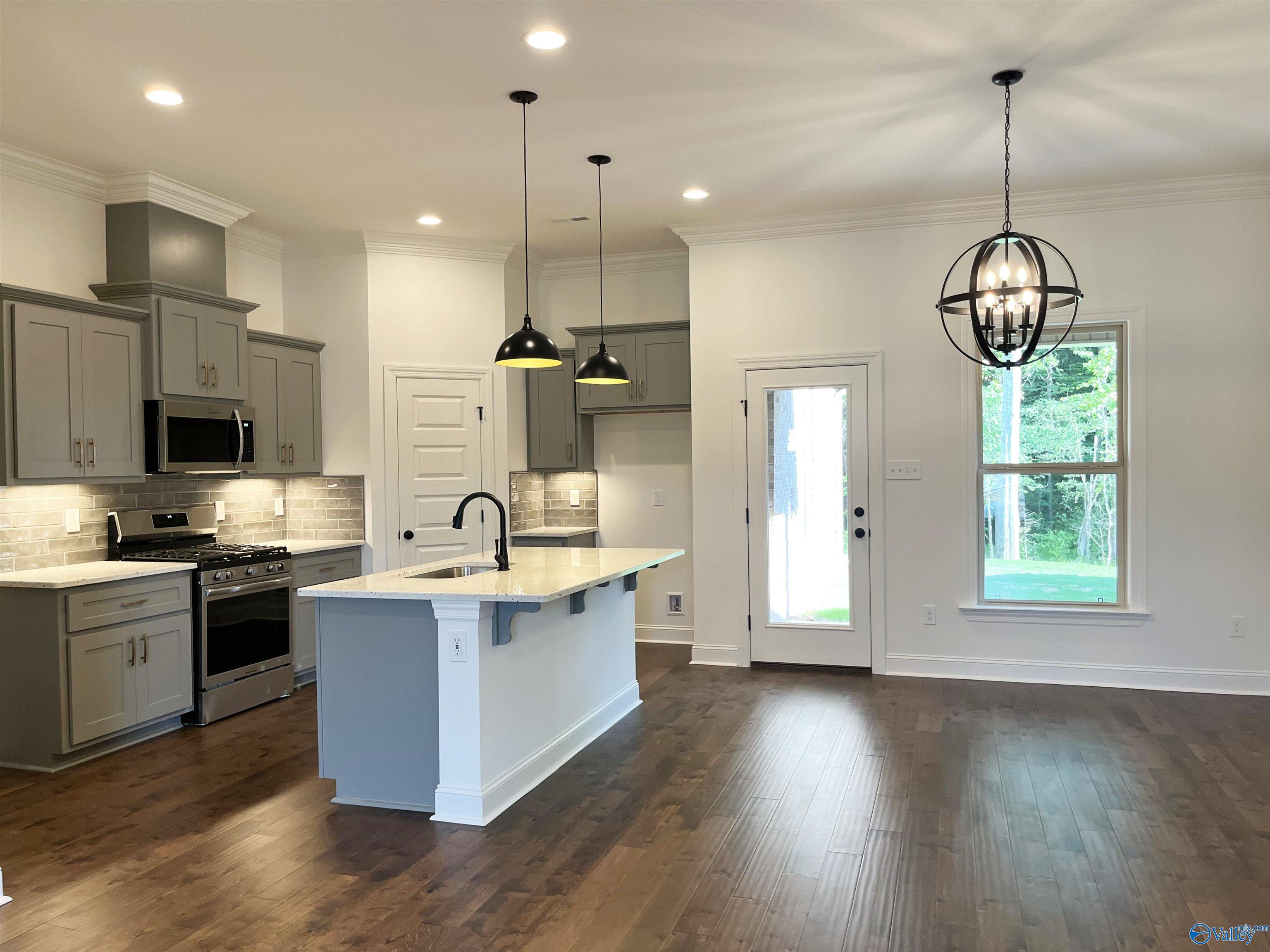 8817 Old Middlestown Road, Gurley, Alabama image 3