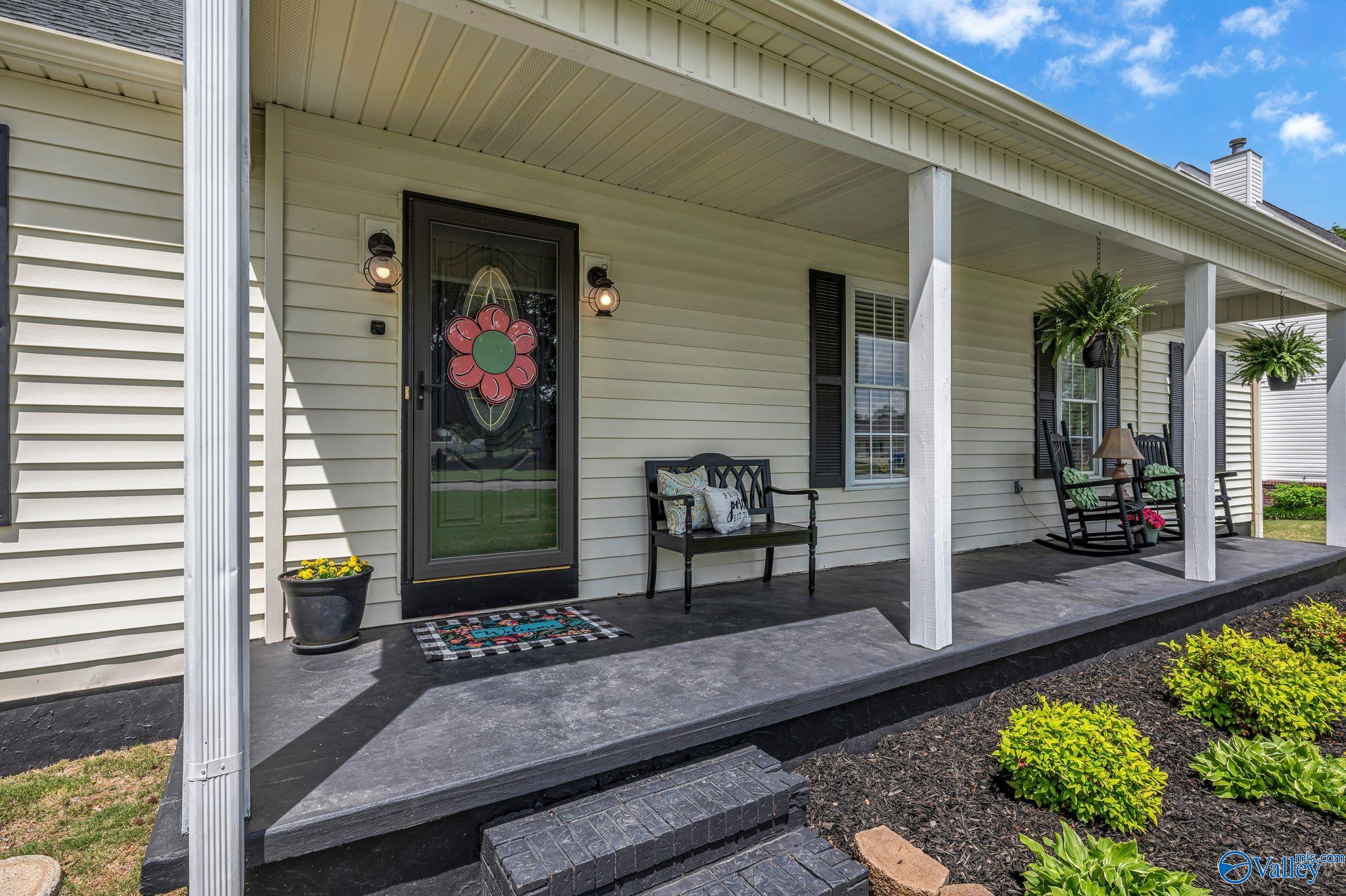 17557 Owens Street, Athens, Alabama image 3