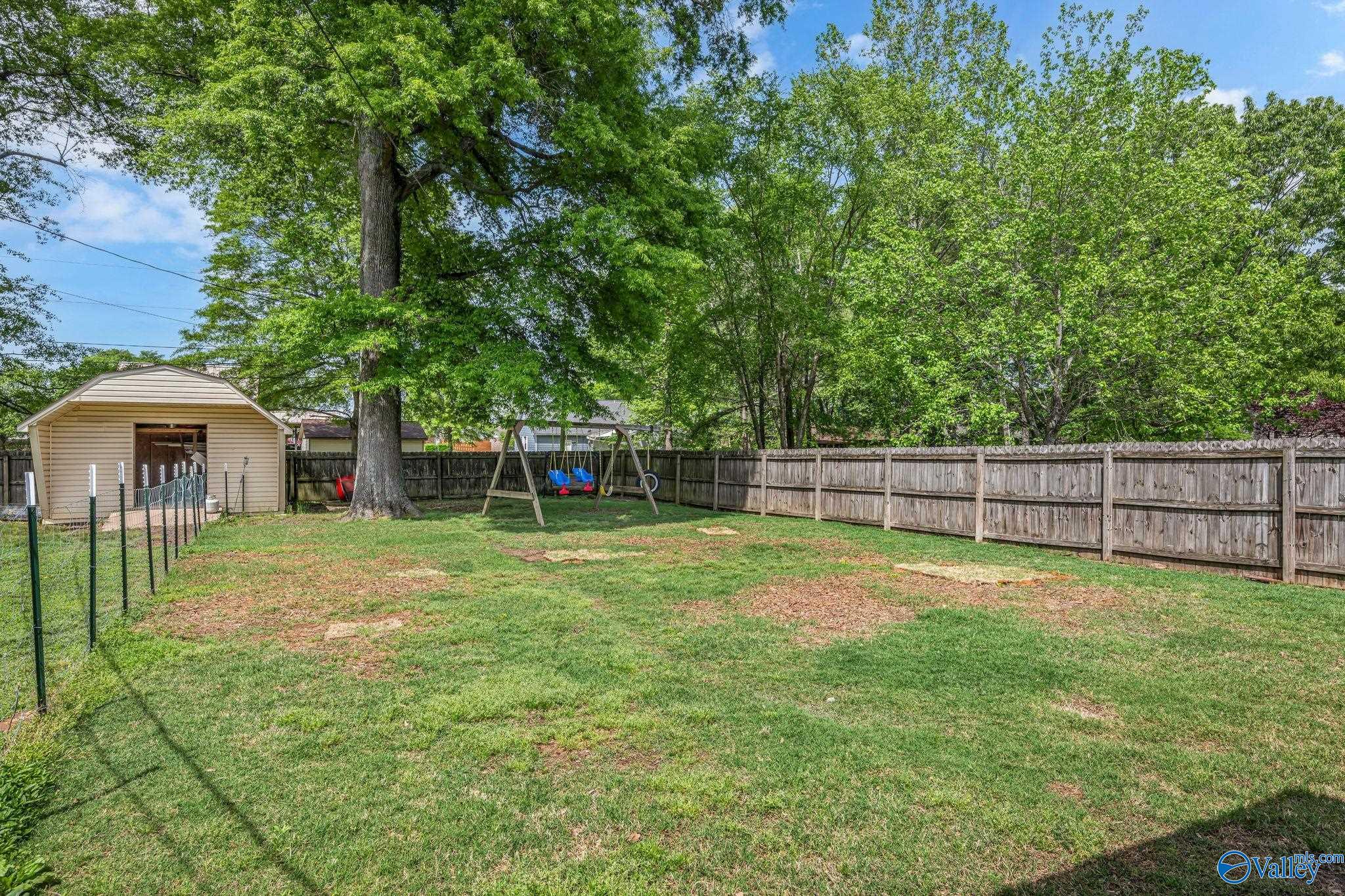 17557 Owens Street, Athens, Alabama image 32