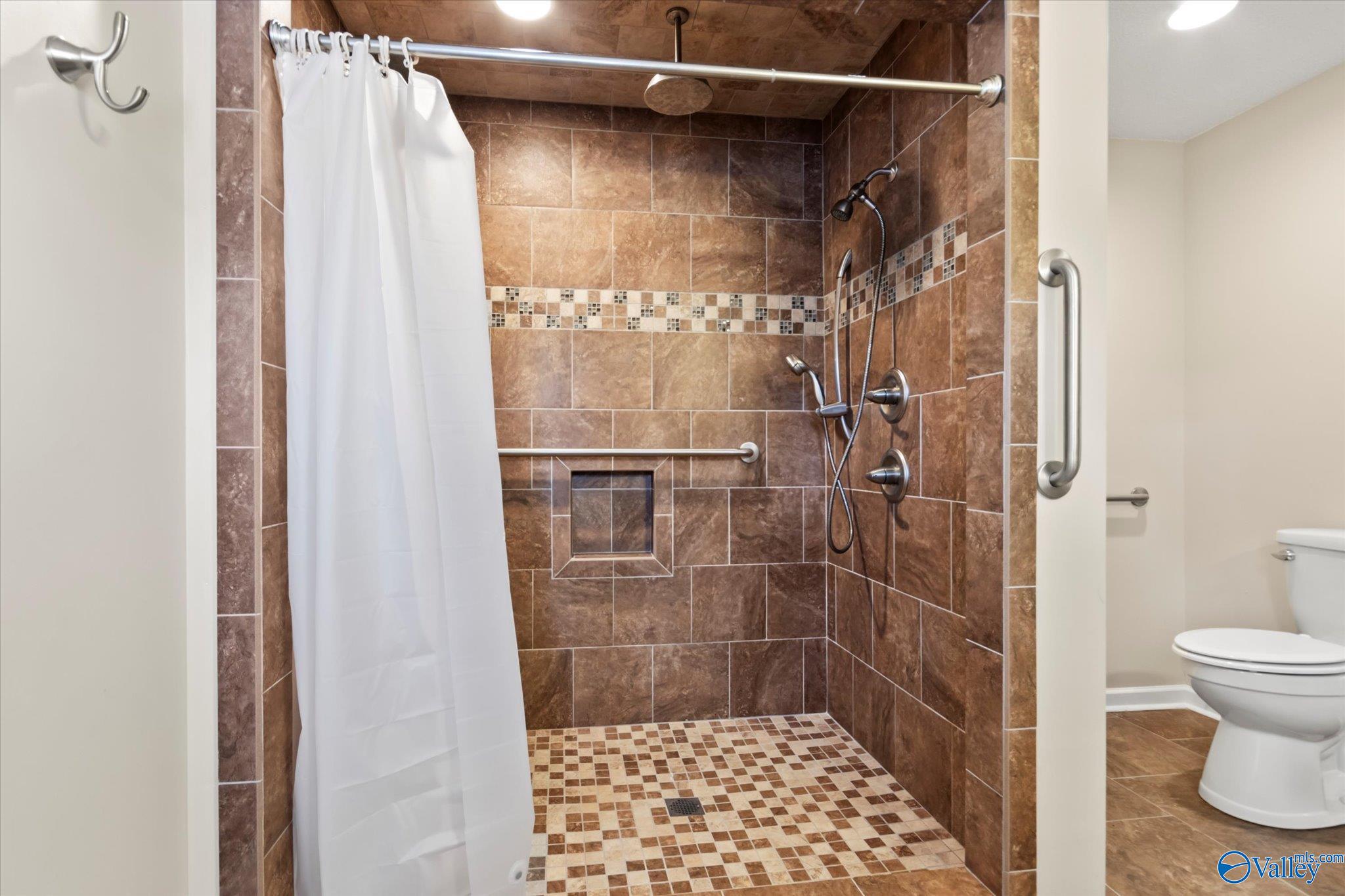 212 Ohara Drive, Albertville, Alabama image 18