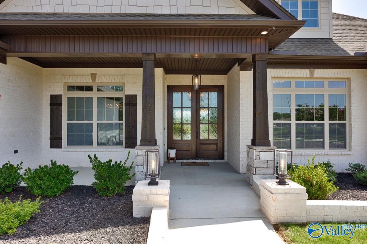 217 Idle Creek Drive, Huntsville, Alabama image 4