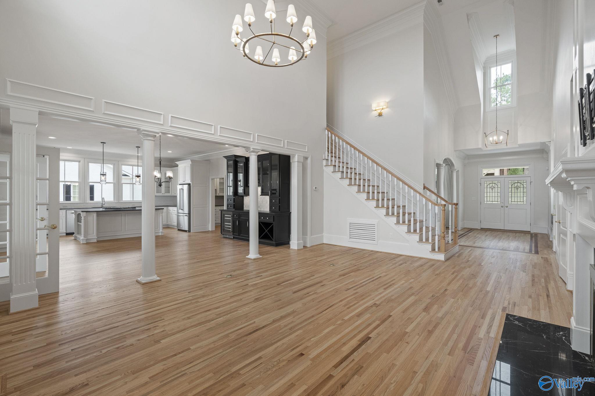 Huntsville, Alabama 35802, United States, 4 Bedrooms Bedrooms, ,4 BathroomsBathrooms,Residential,Active,104277