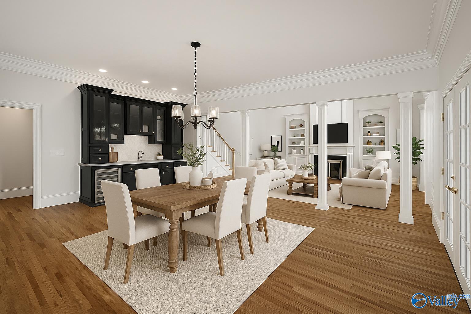 Huntsville, Alabama 35802, United States, 4 Bedrooms Bedrooms, ,4 BathroomsBathrooms,Residential,Active,104277