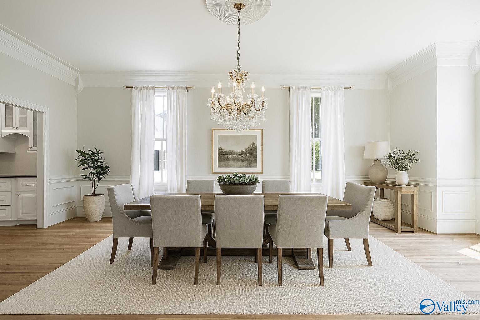 Huntsville, Alabama 35802, United States, 4 Bedrooms Bedrooms, ,4 BathroomsBathrooms,Residential,Active,104277