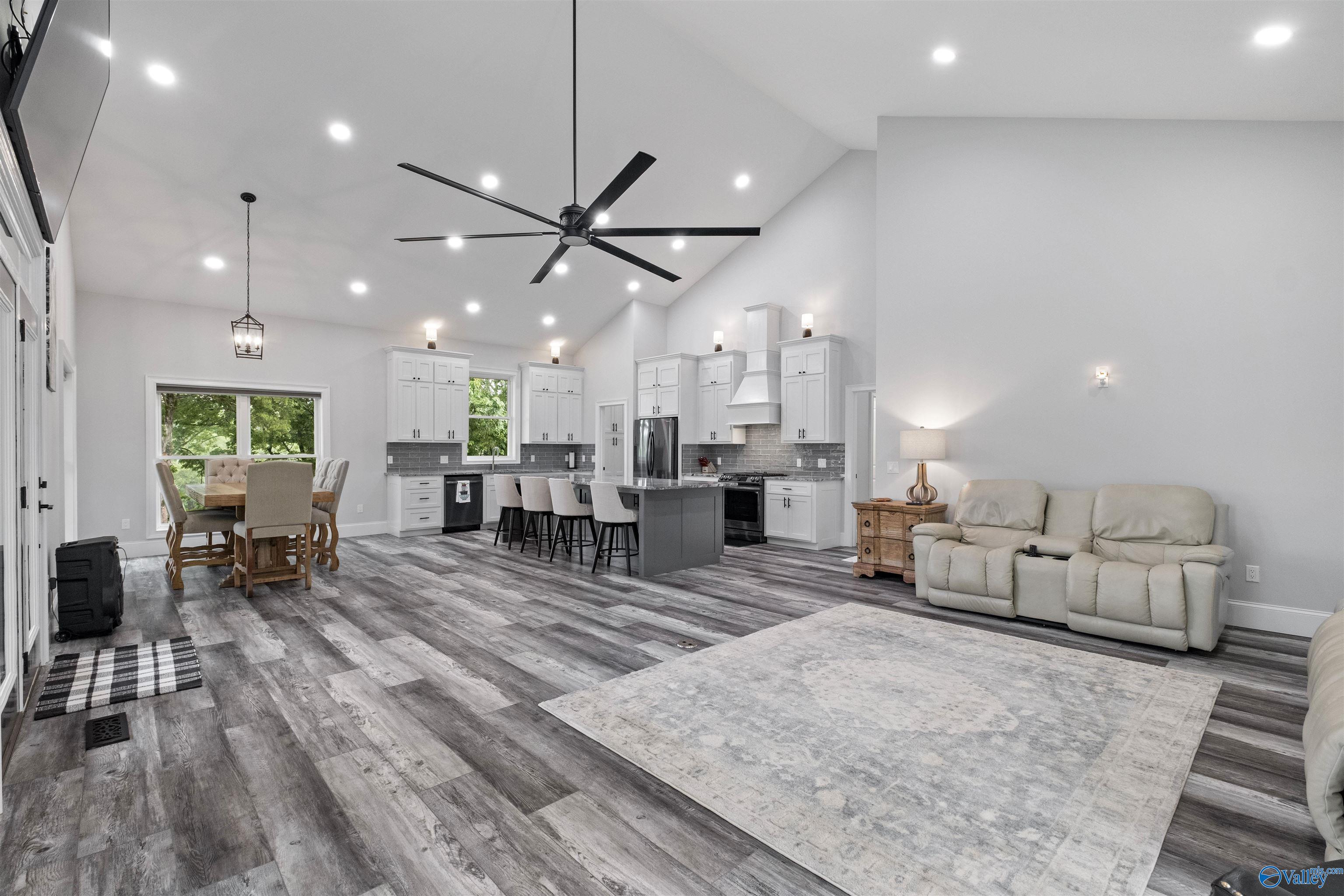 1218 Fitts Ferry Road, Gadsden, Alabama image 7