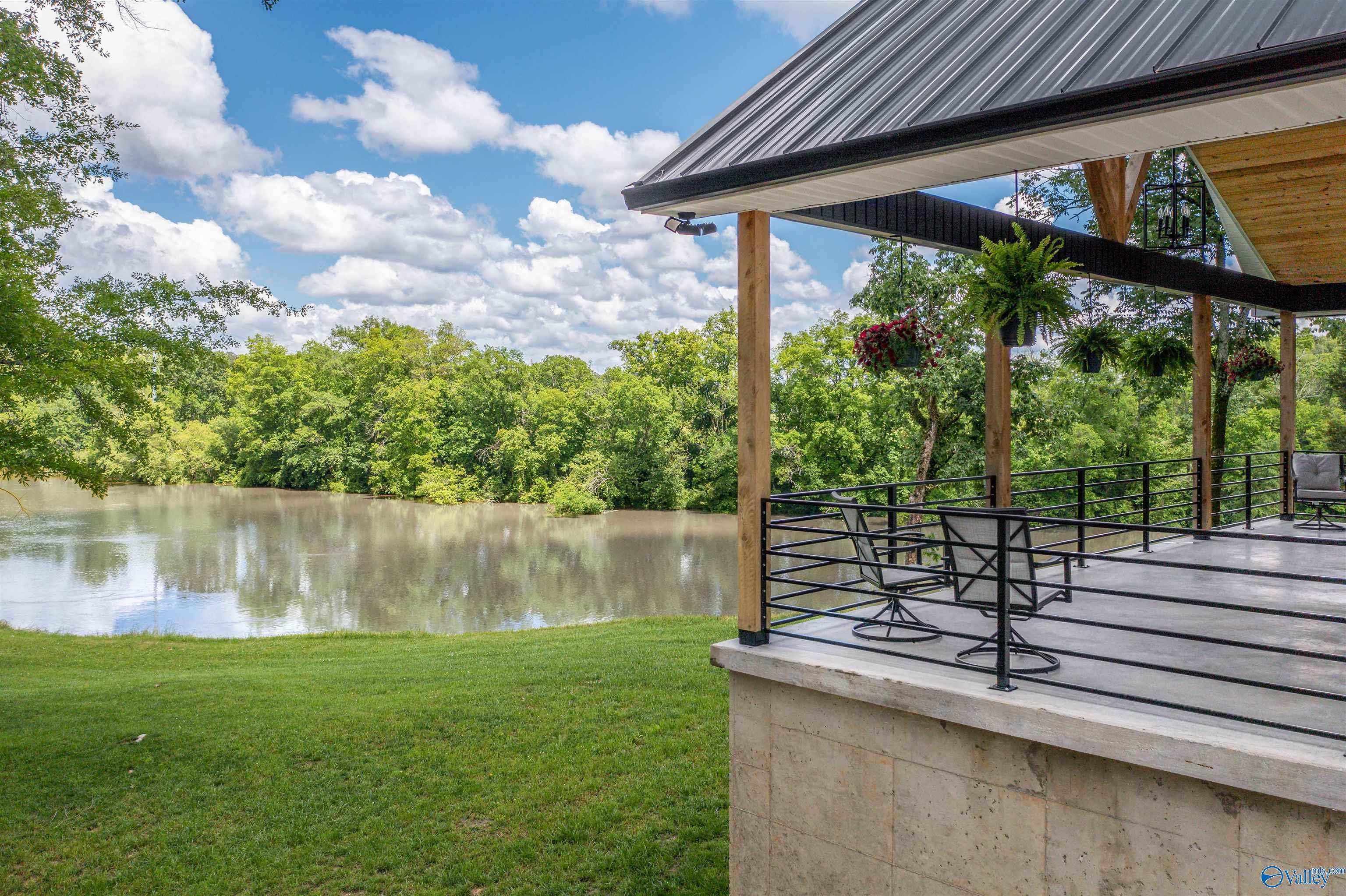 1218 Fitts Ferry Road, Gadsden, Alabama image 5