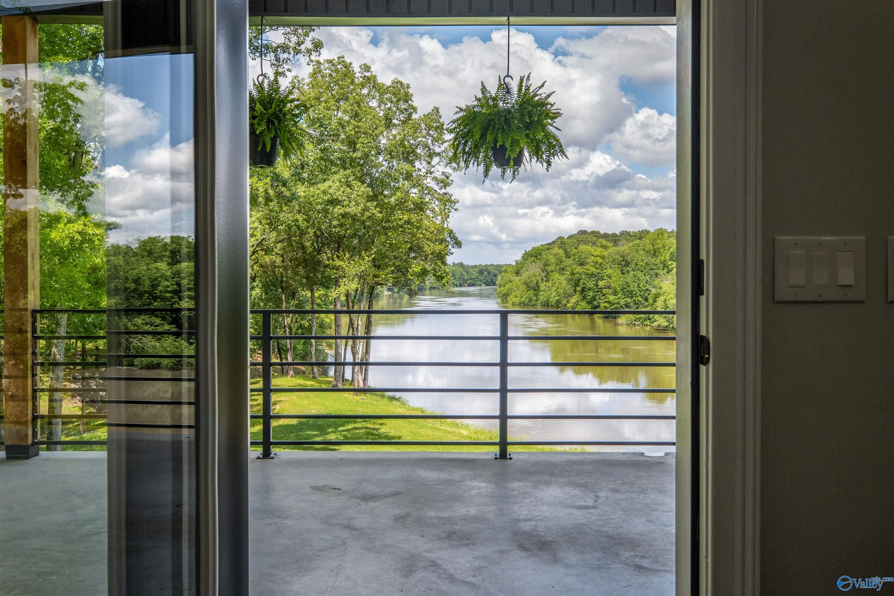 1218 Fitts Ferry Road, Gadsden, Alabama image 6
