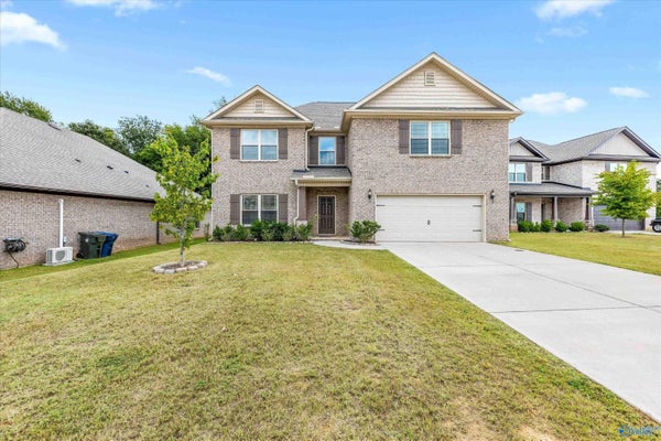 207 RYE CIR, HUNTSVILLE, AL 35811 - Image ce0652fdee68902ea998c8ddd3c2431e/2085639390