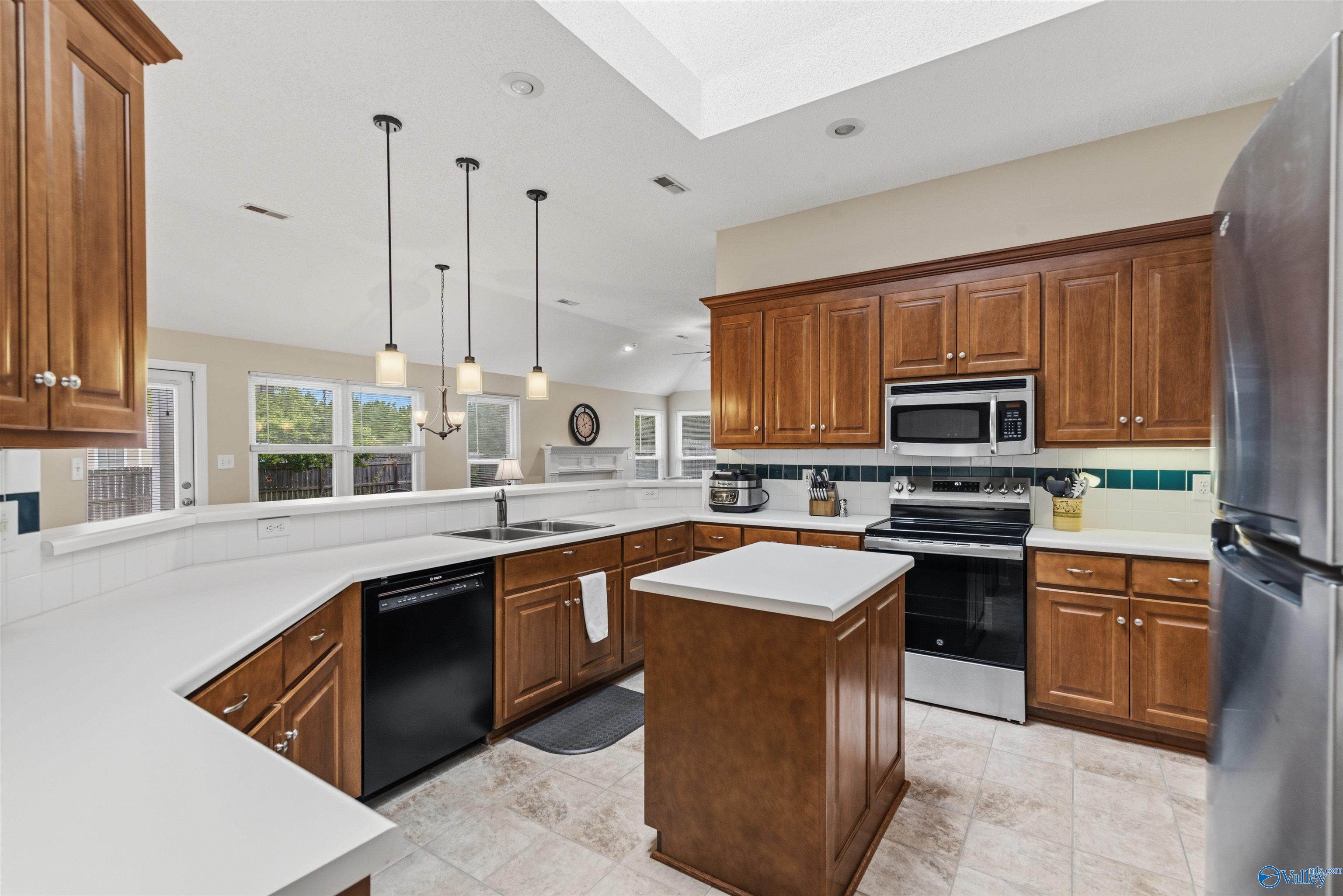 114 Parkside Drive