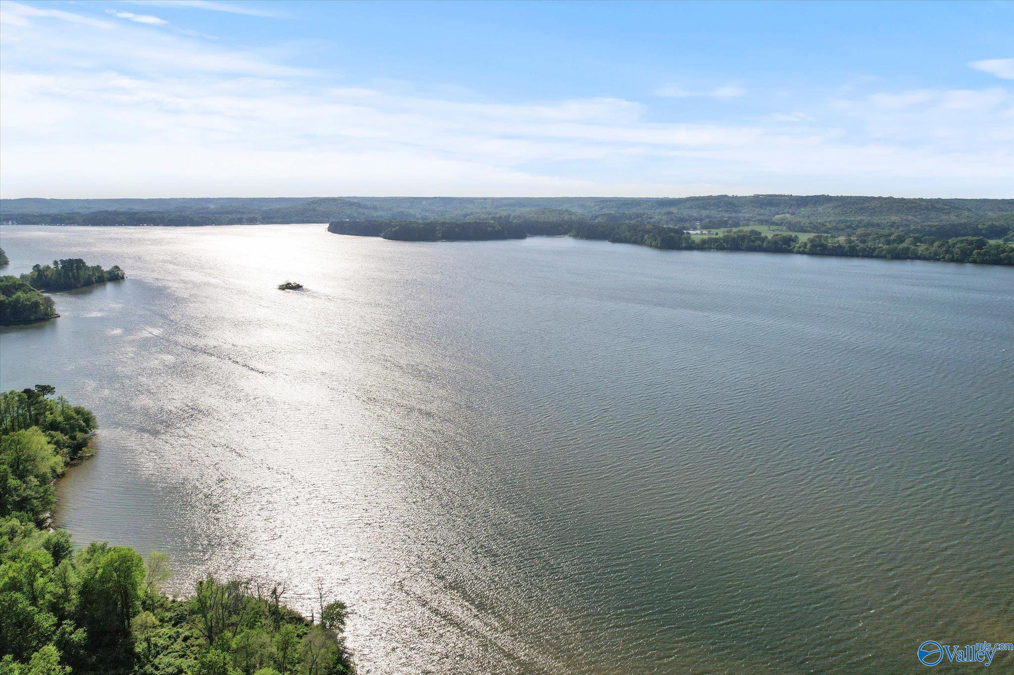 3320 Creek Path Road, Guntersville, Alabama image 47