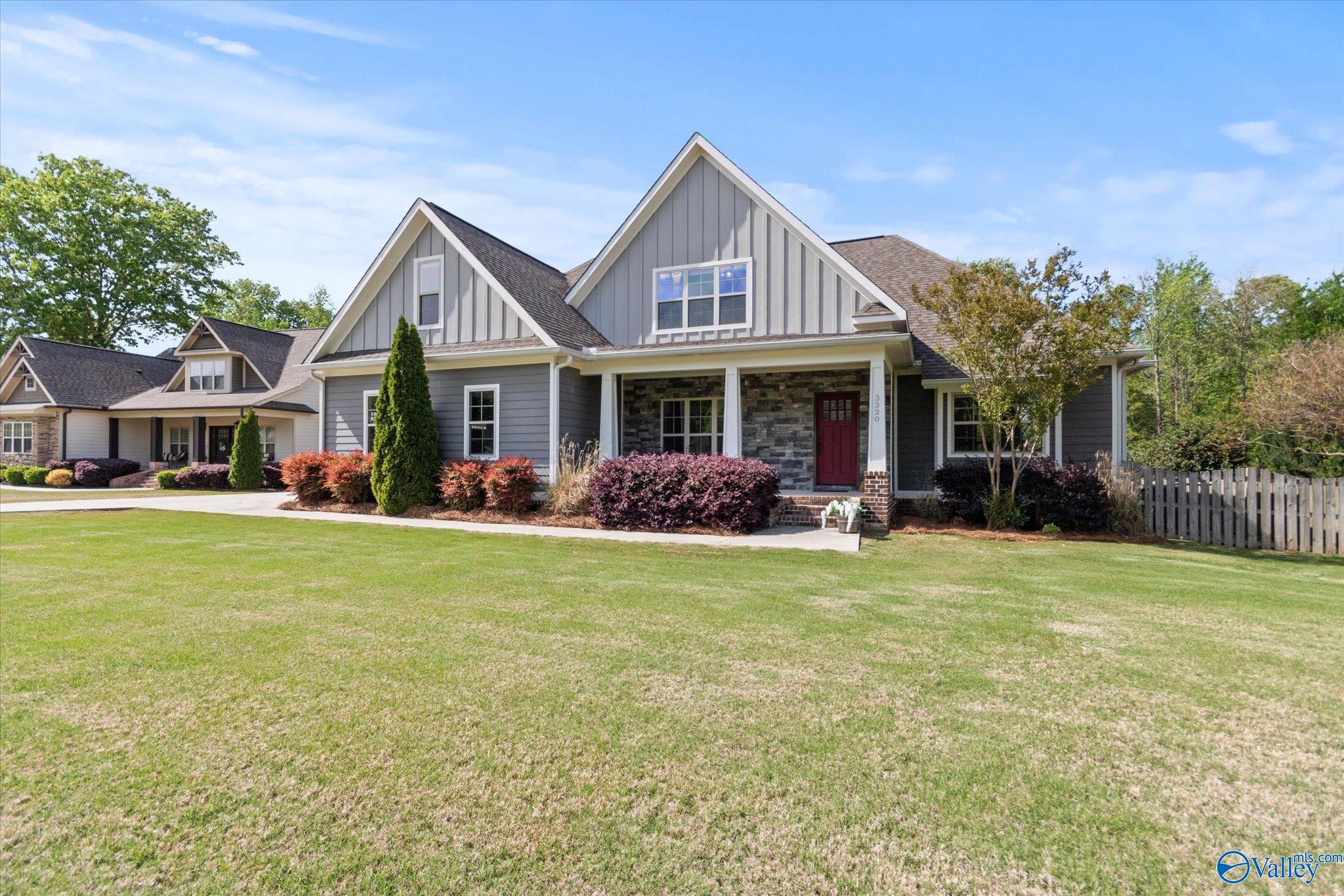 3320 Creek Path Road, Guntersville, Alabama image 1