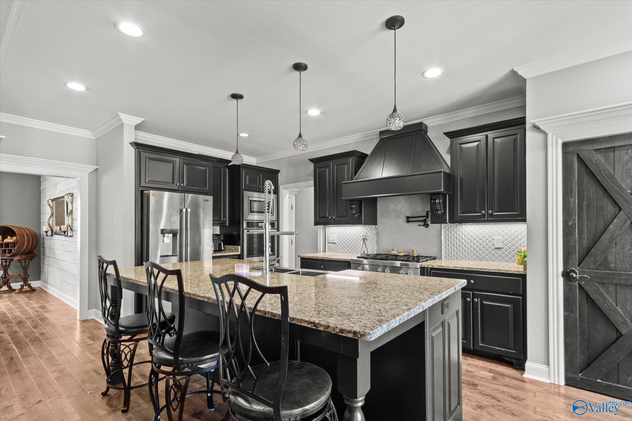3320 Creek Path Road, Guntersville, Alabama image 12