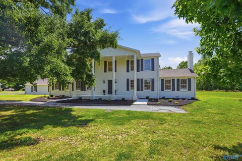 Homes For Sale - 29060 Highway 53<br/> Limestone County, Ardmore, AL 35739