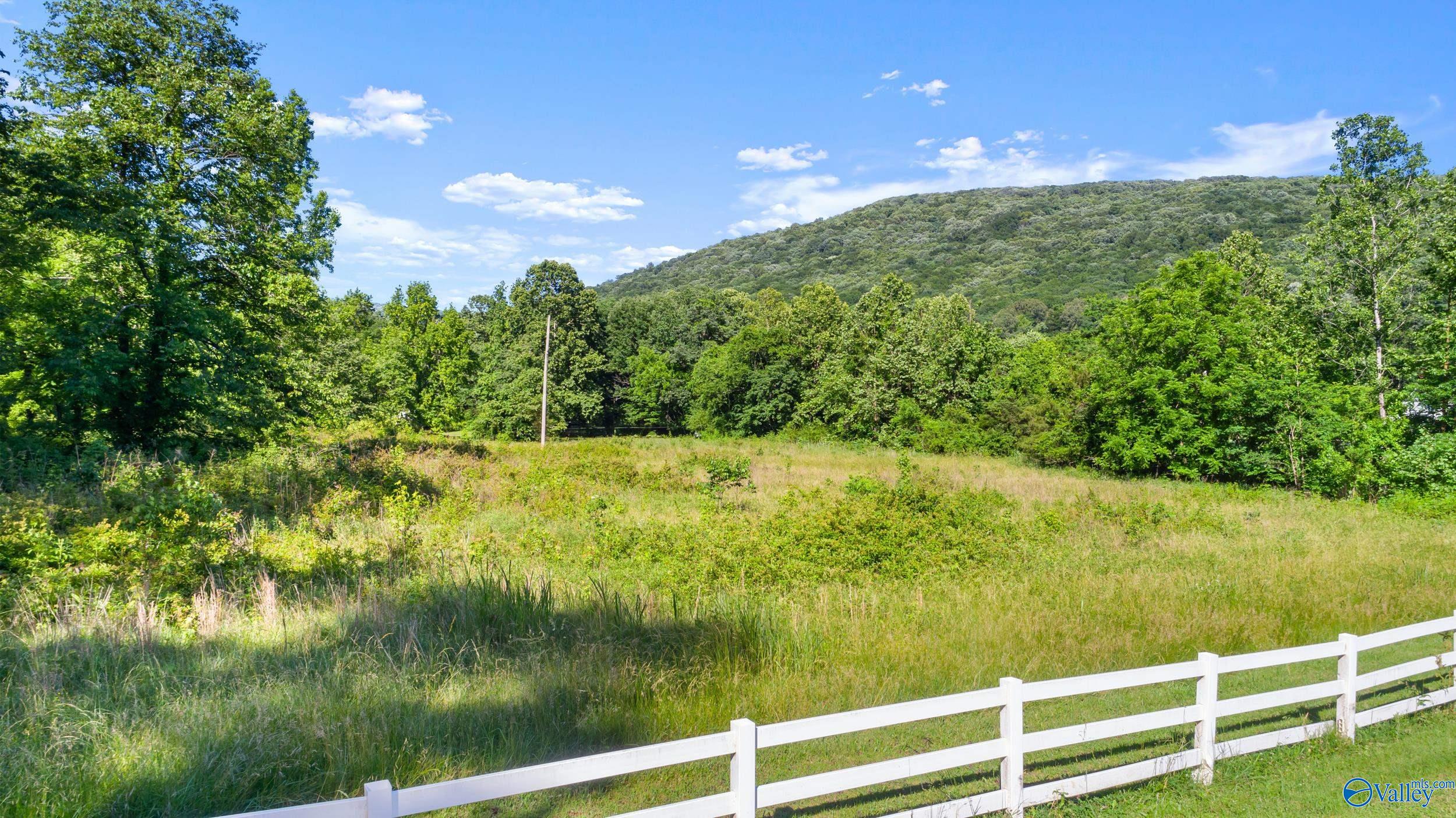 1506 Sharps Cove Road, Gurley, Alabama image 1