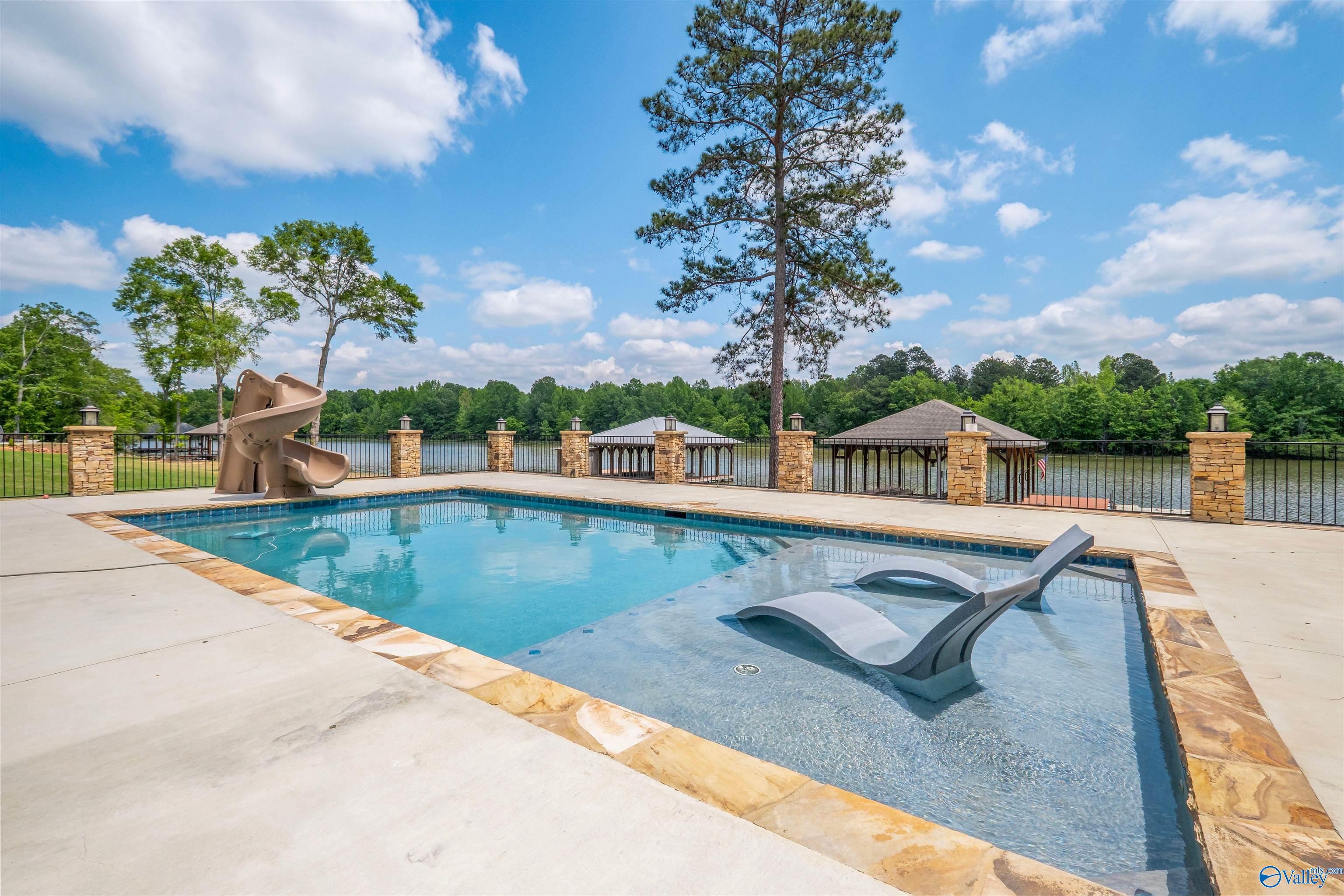 231 Minnesota Bend Trail, Gadsden, Alabama image 2