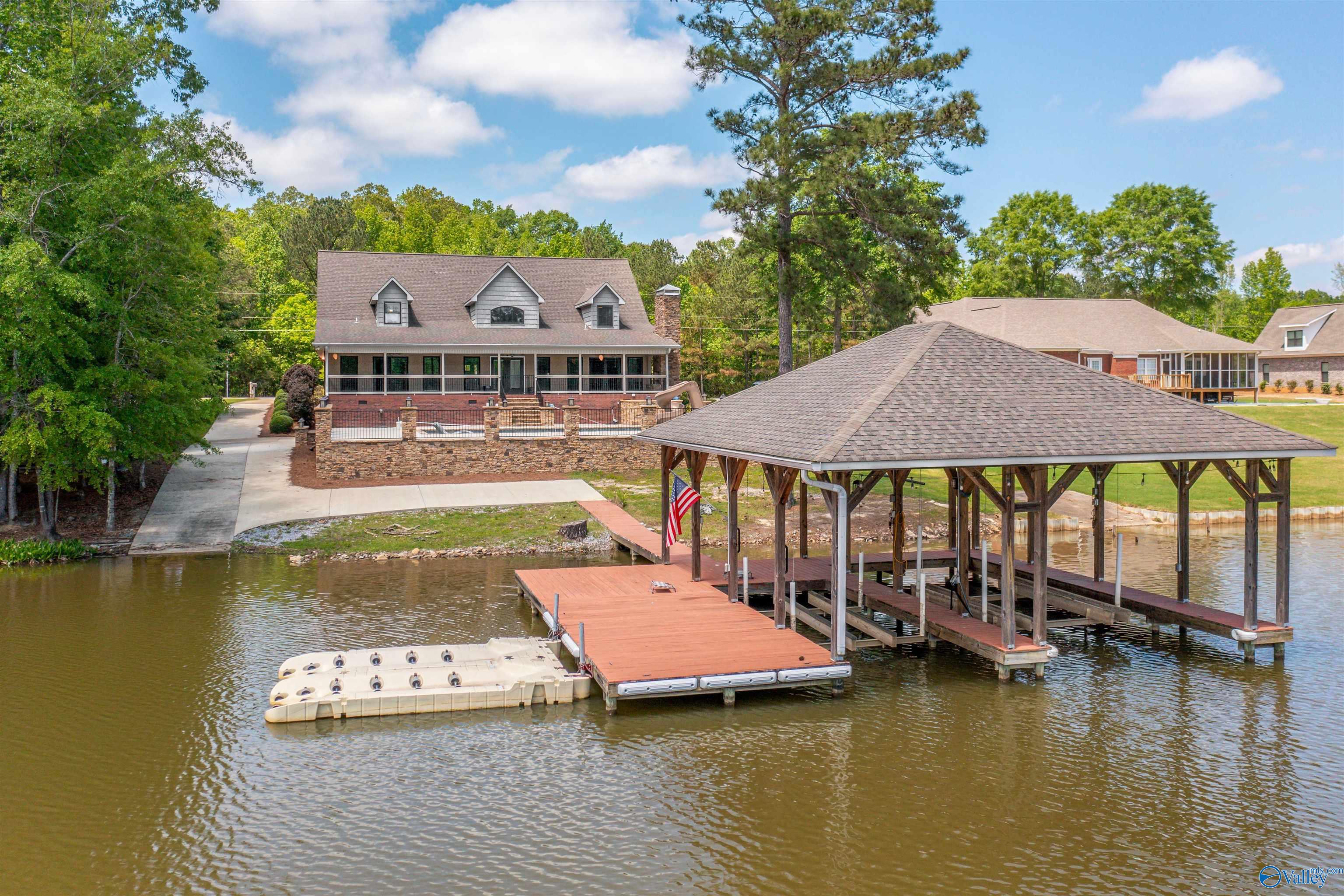 231 Minnesota Bend Trail, Gadsden, Alabama image 1