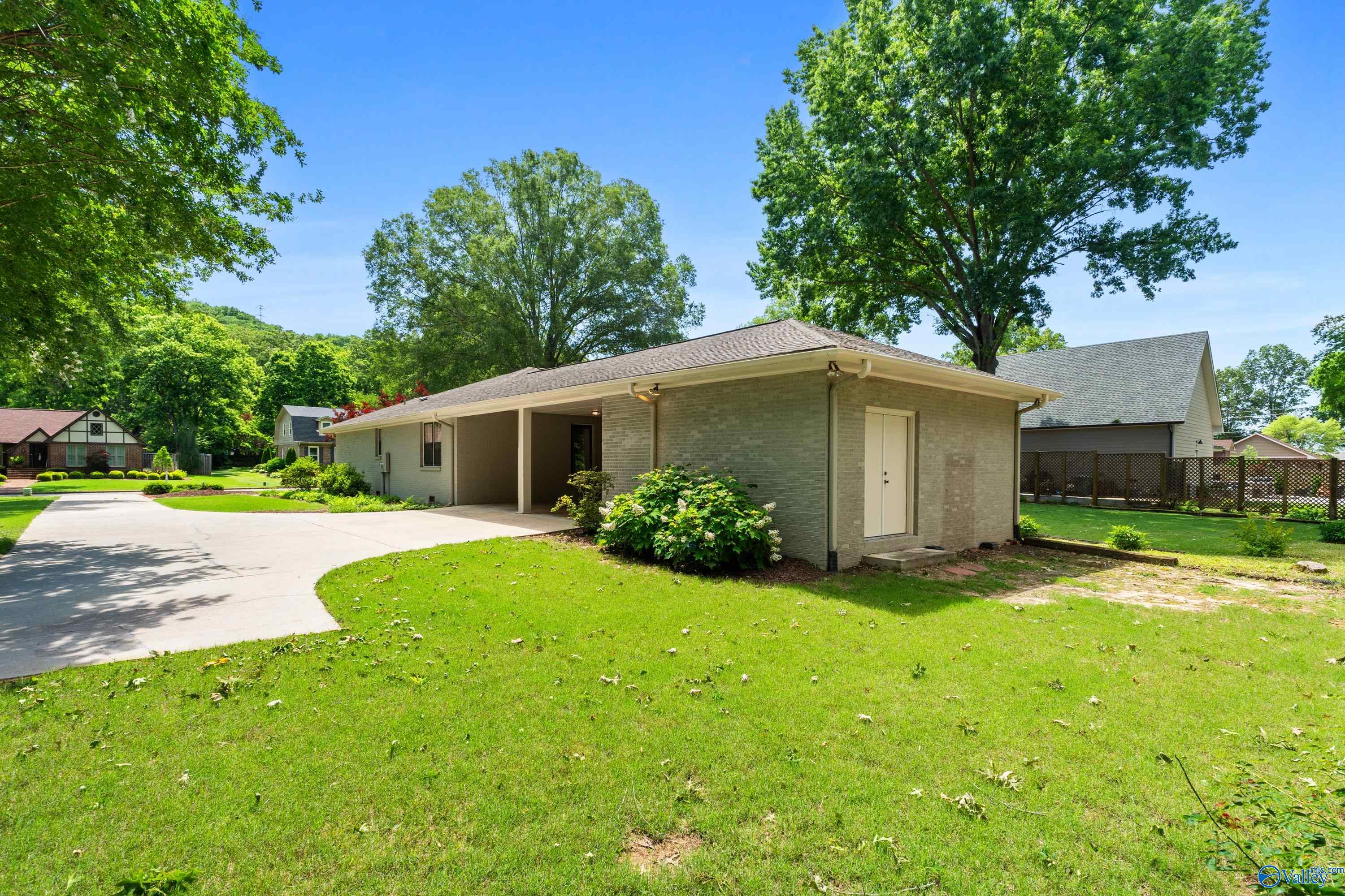 4028 Dotson Drive, Huntsville, Alabama image 44