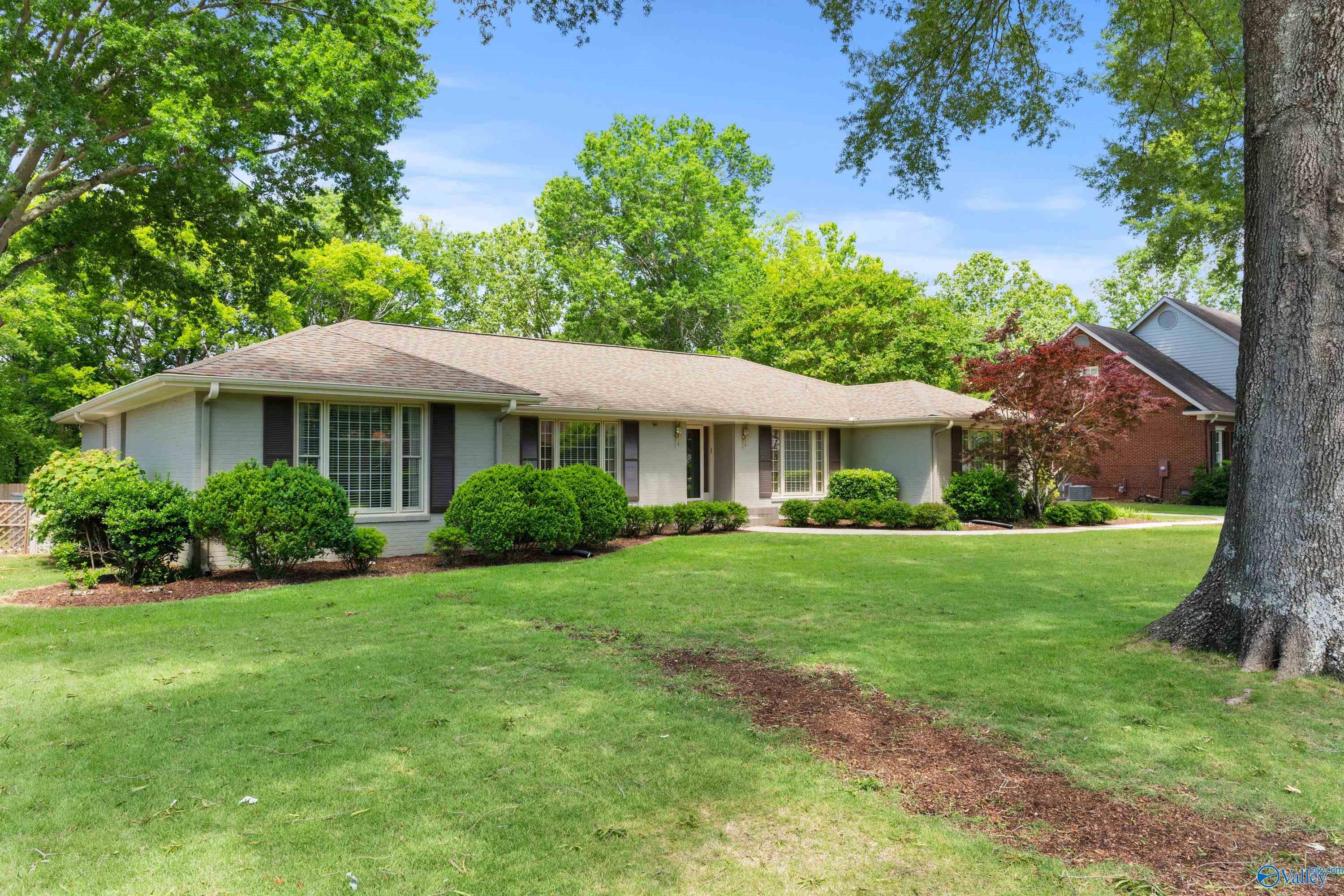 4028 Dotson Drive, Huntsville, Alabama image 2