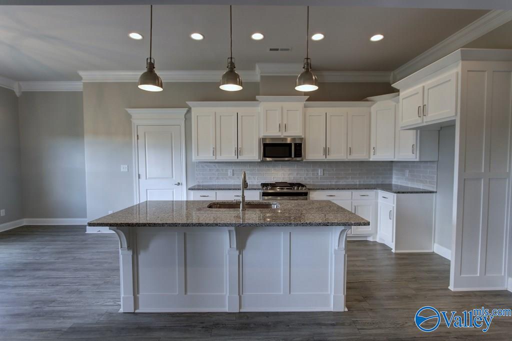 17212 Stonegate Drive, Athens, Alabama image 11
