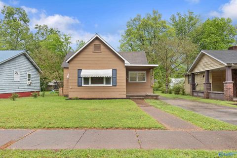 Homes For Sale - 206 Memorial Drive<br/> Decatur, AL 35601