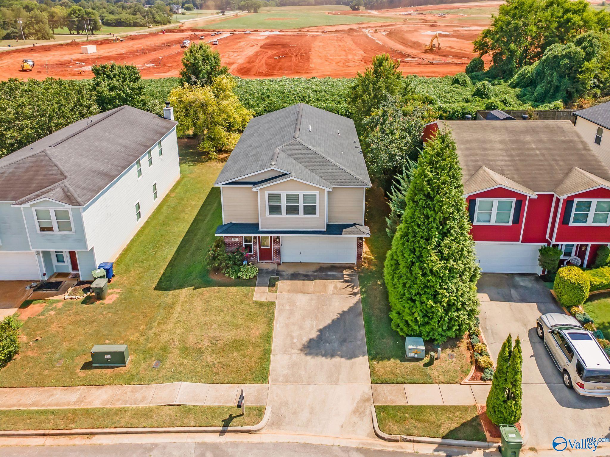 3123 Avalon Lake Drive