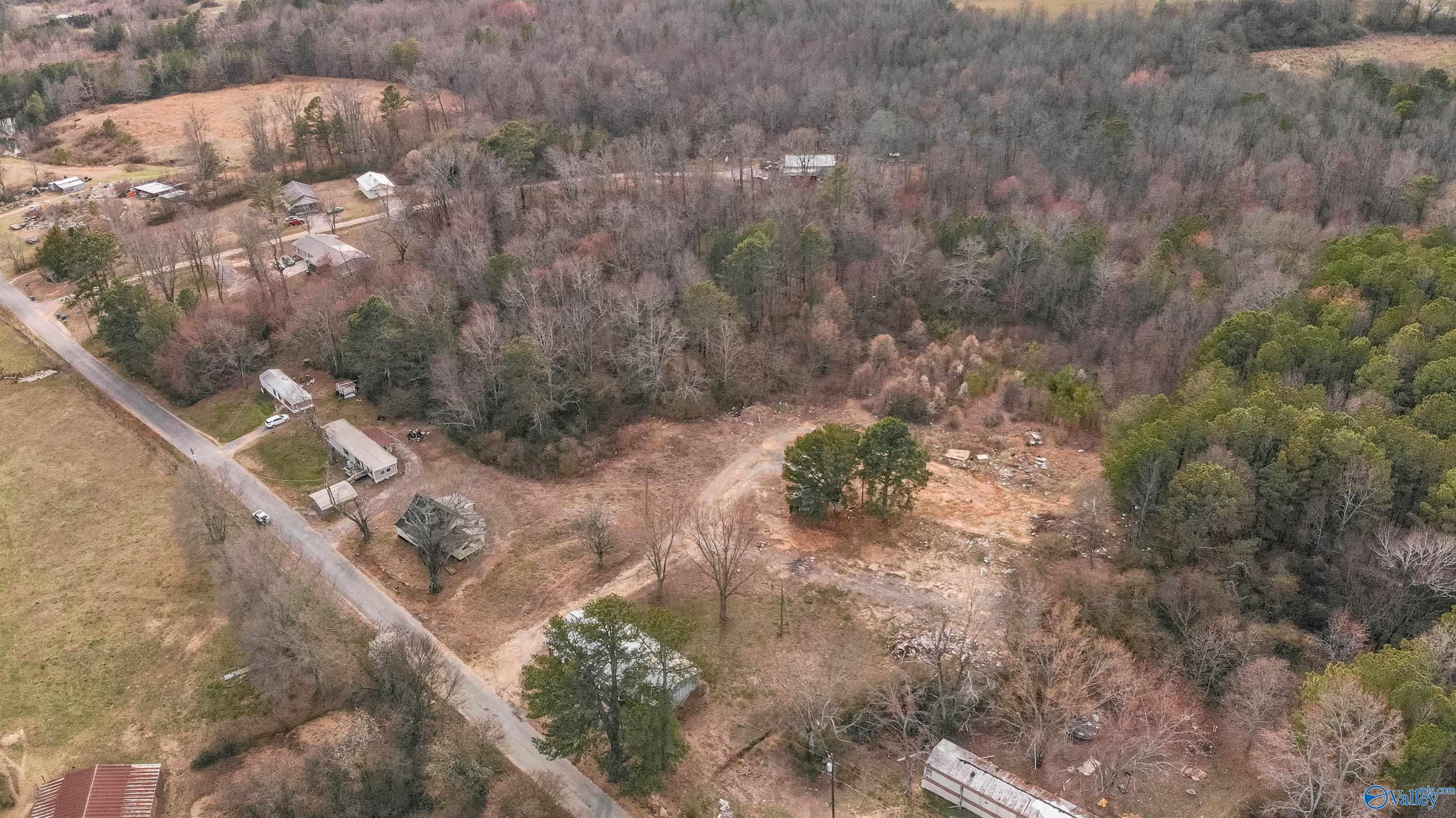 863 Pleasant Grove Cut Off Road, Albertville, Alabama image 10
